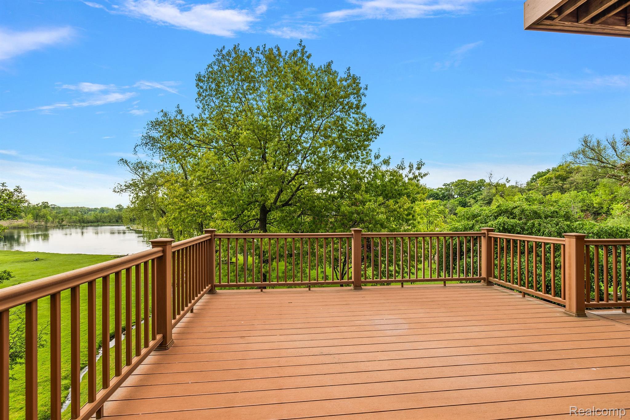 1273 Water Cliff Drive