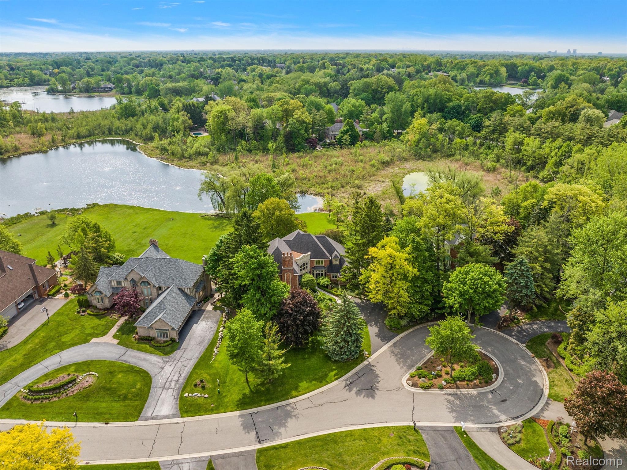 1273 Water Cliff Drive