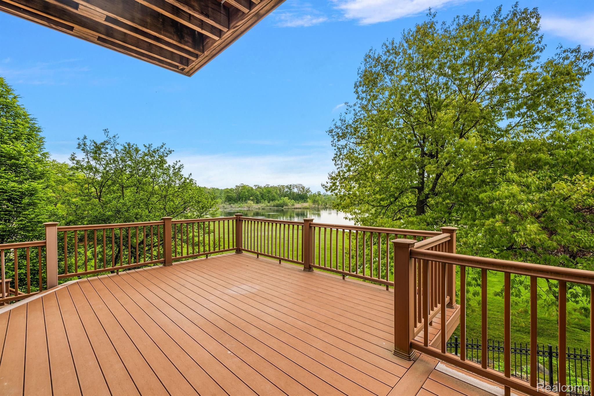 1273 Water Cliff Drive