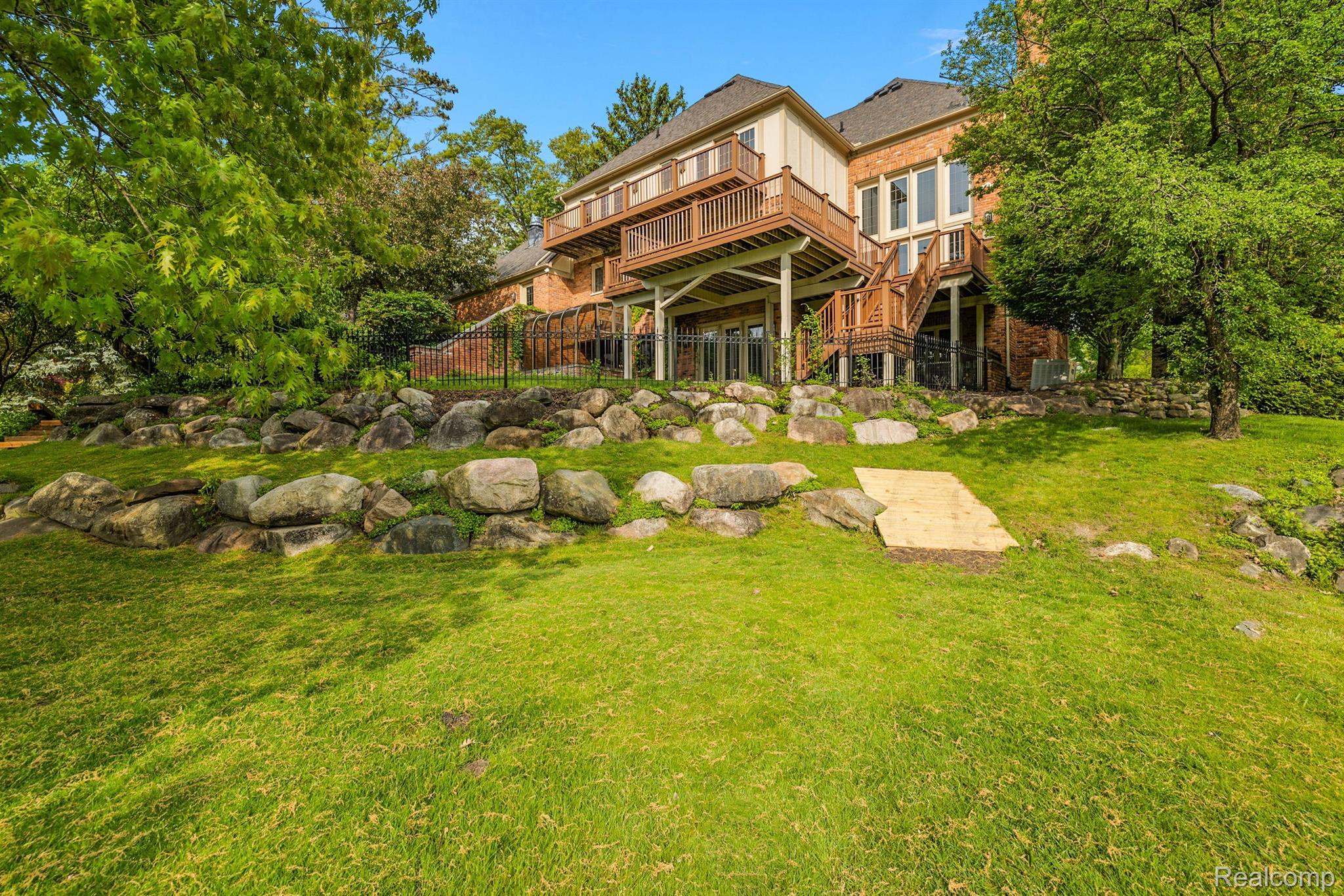 1273 Water Cliff Drive