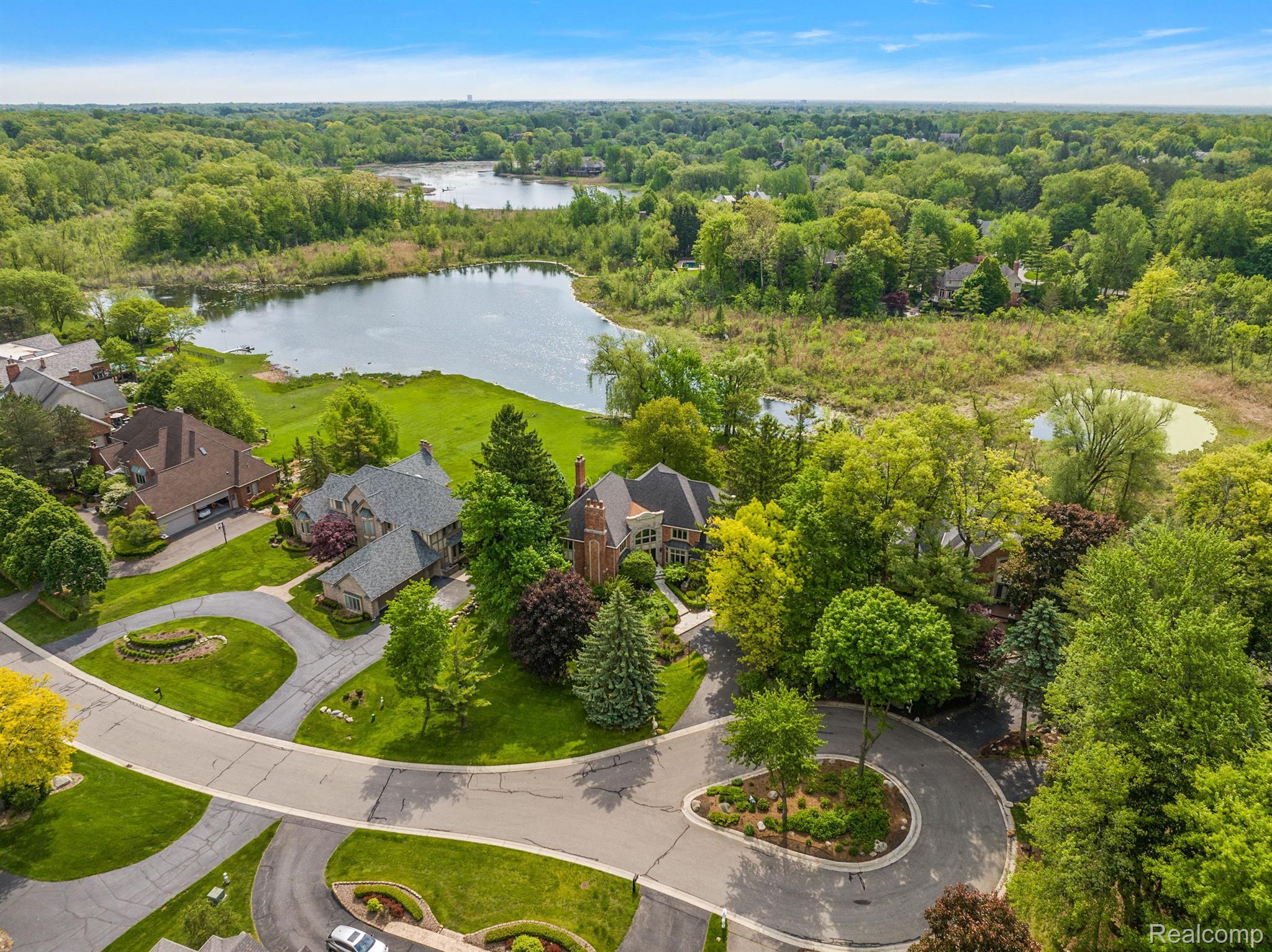 1273 Water Cliff Drive