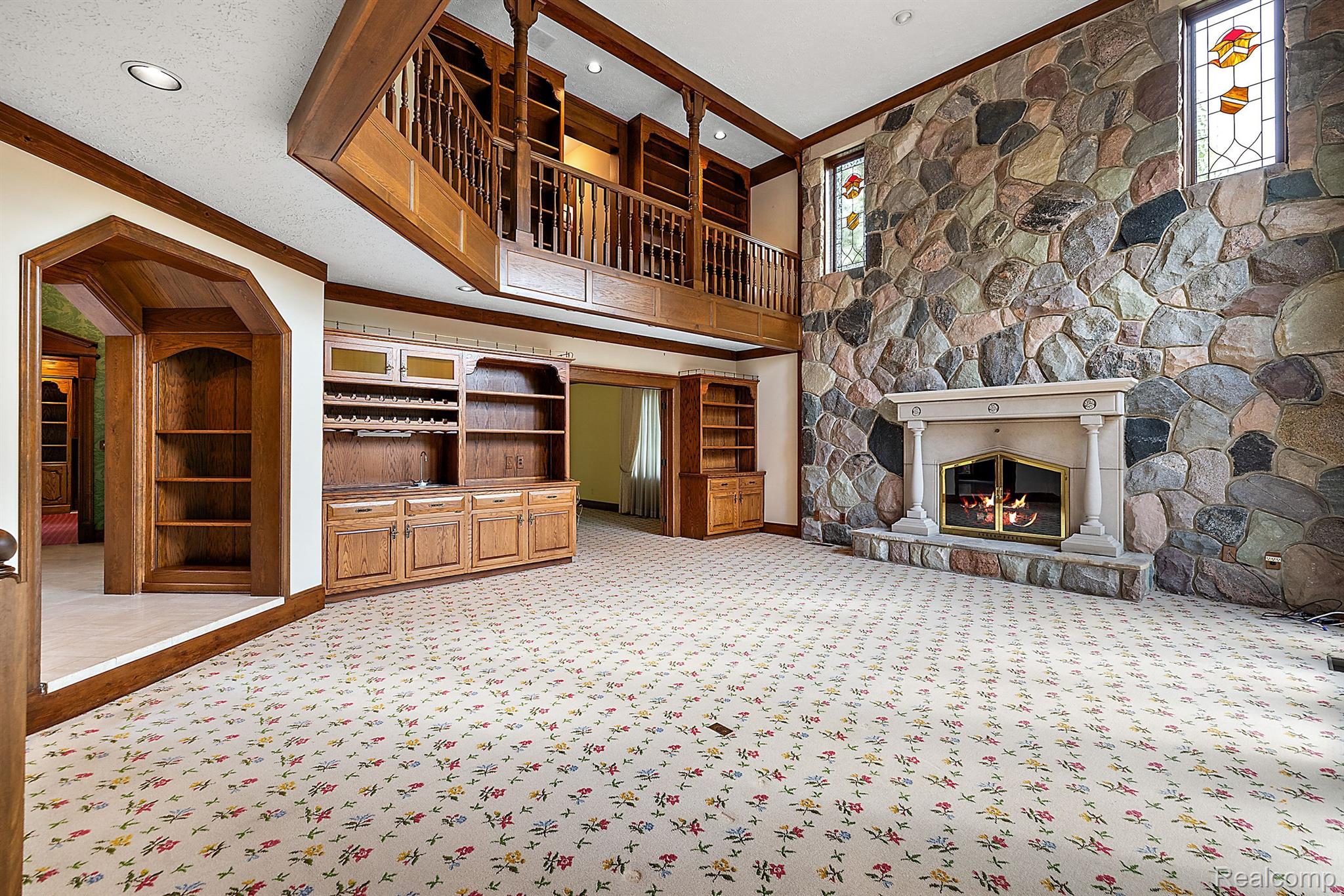 1273 Water Cliff Drive