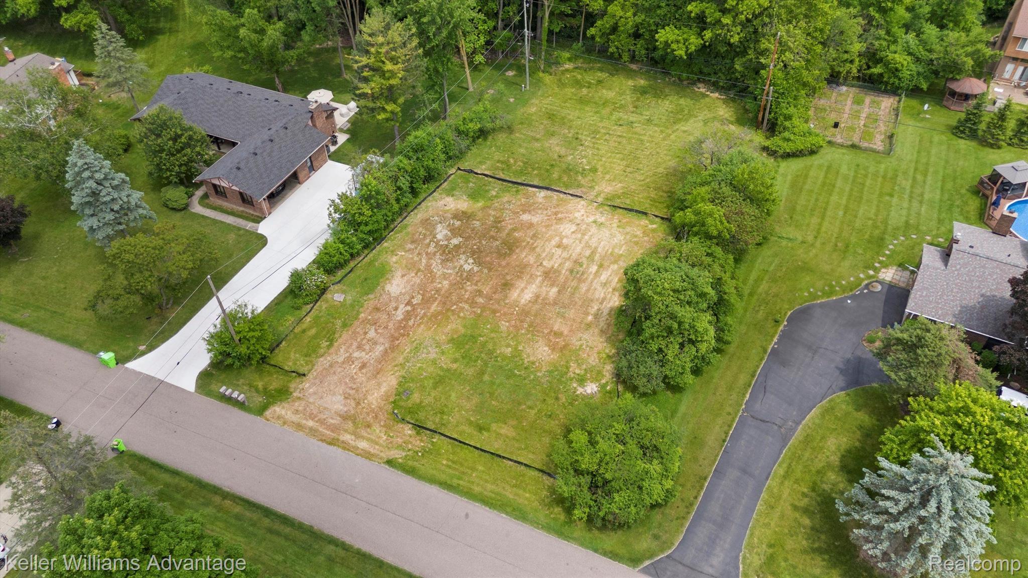 6861 E Nashway Drive