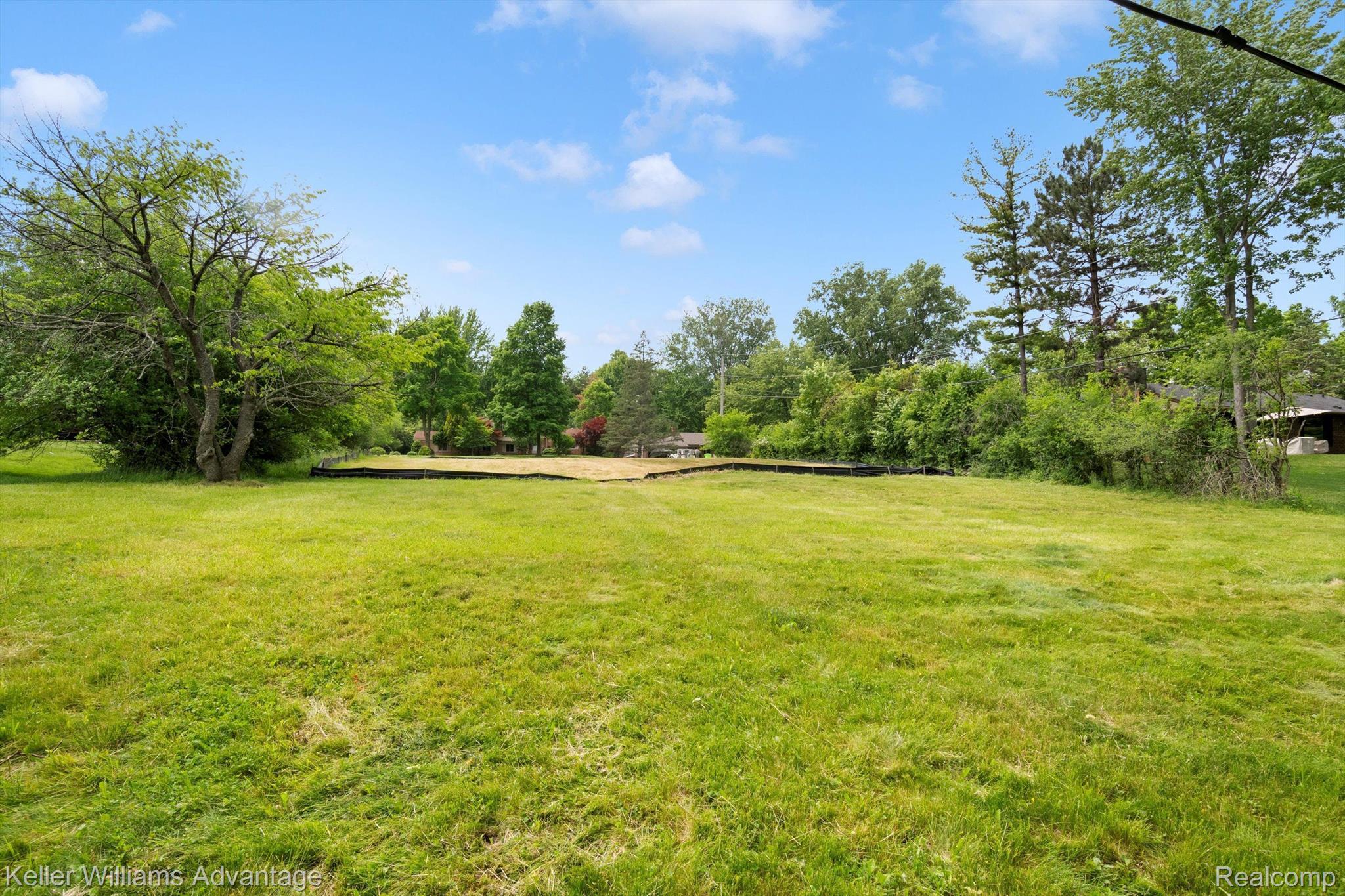 6861 E Nashway Drive