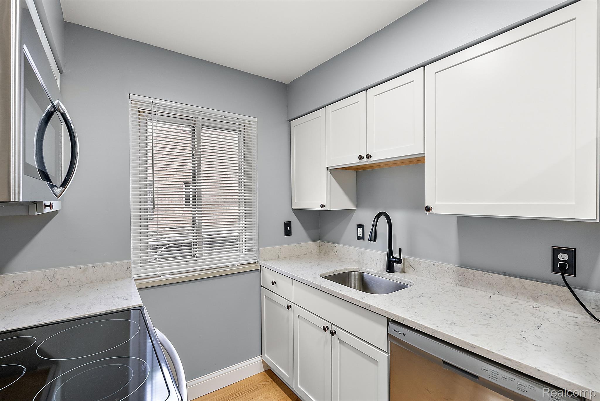 1707 E 14 MILE Road A