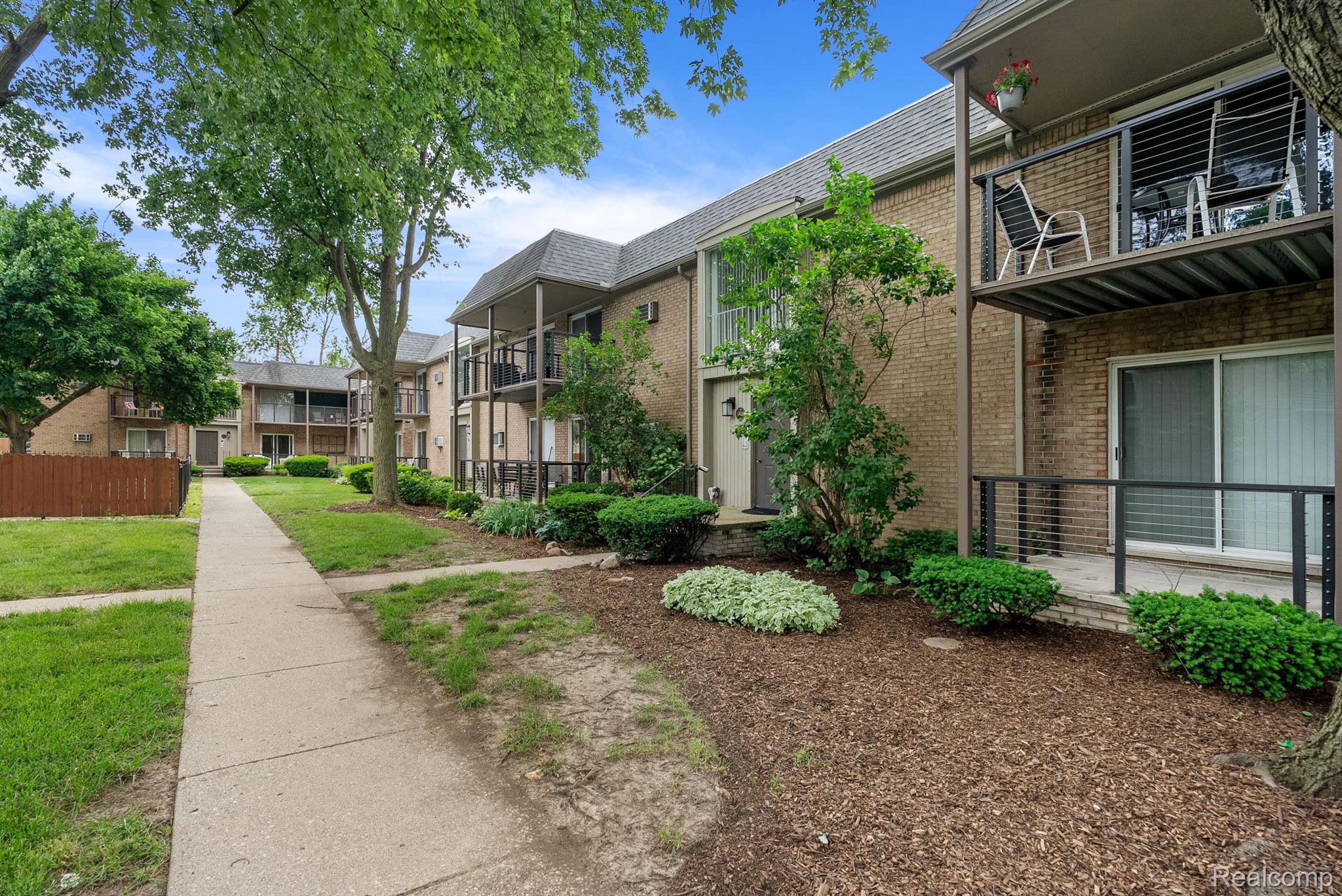 1707 E 14 MILE Road A