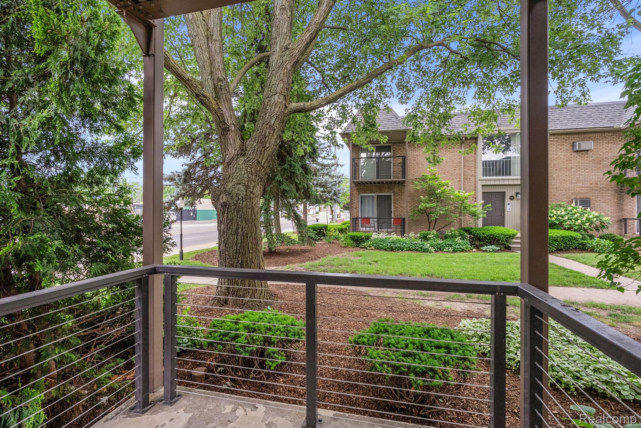 1707 E 14 MILE Road A