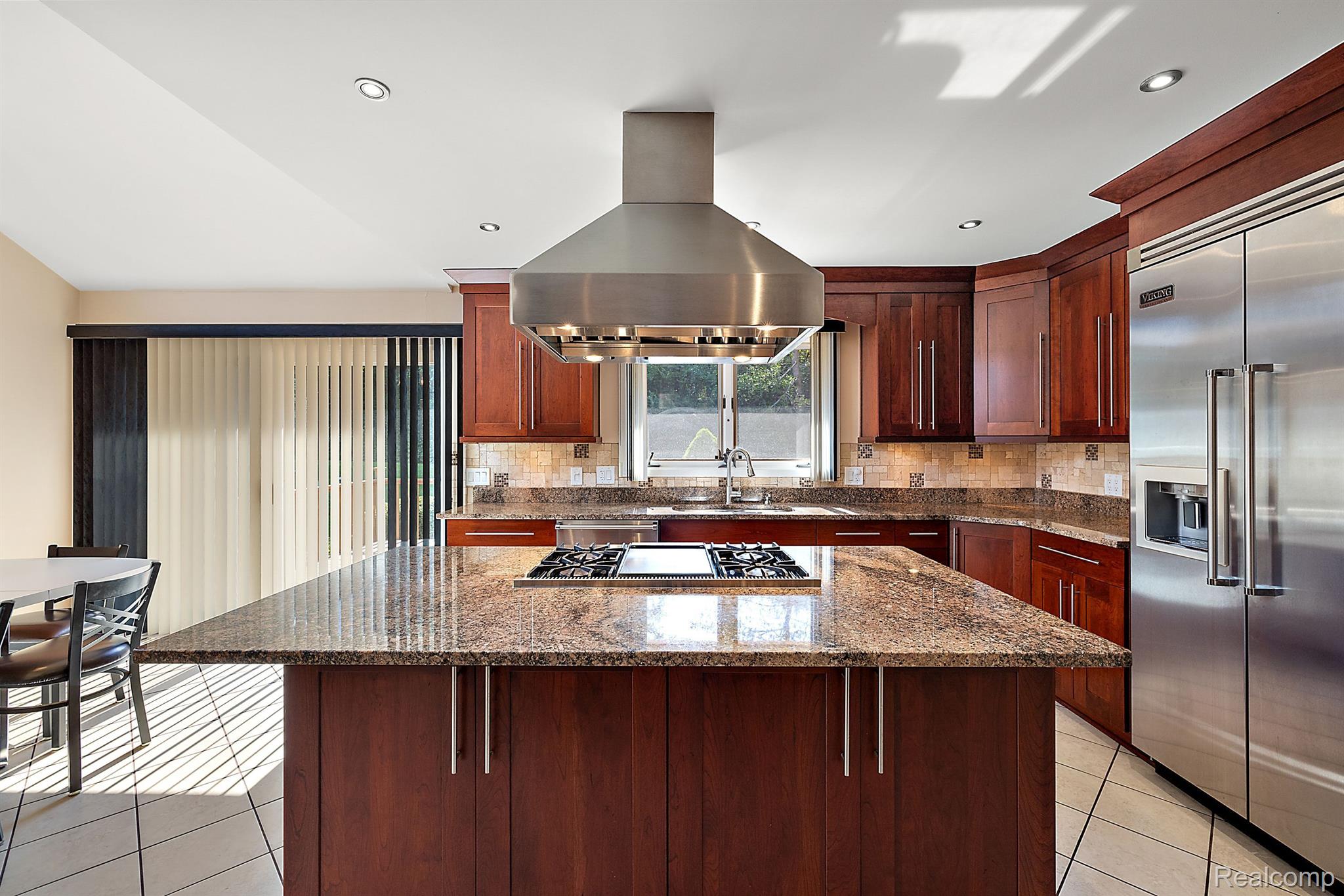 6385 SHAGBARK Drive