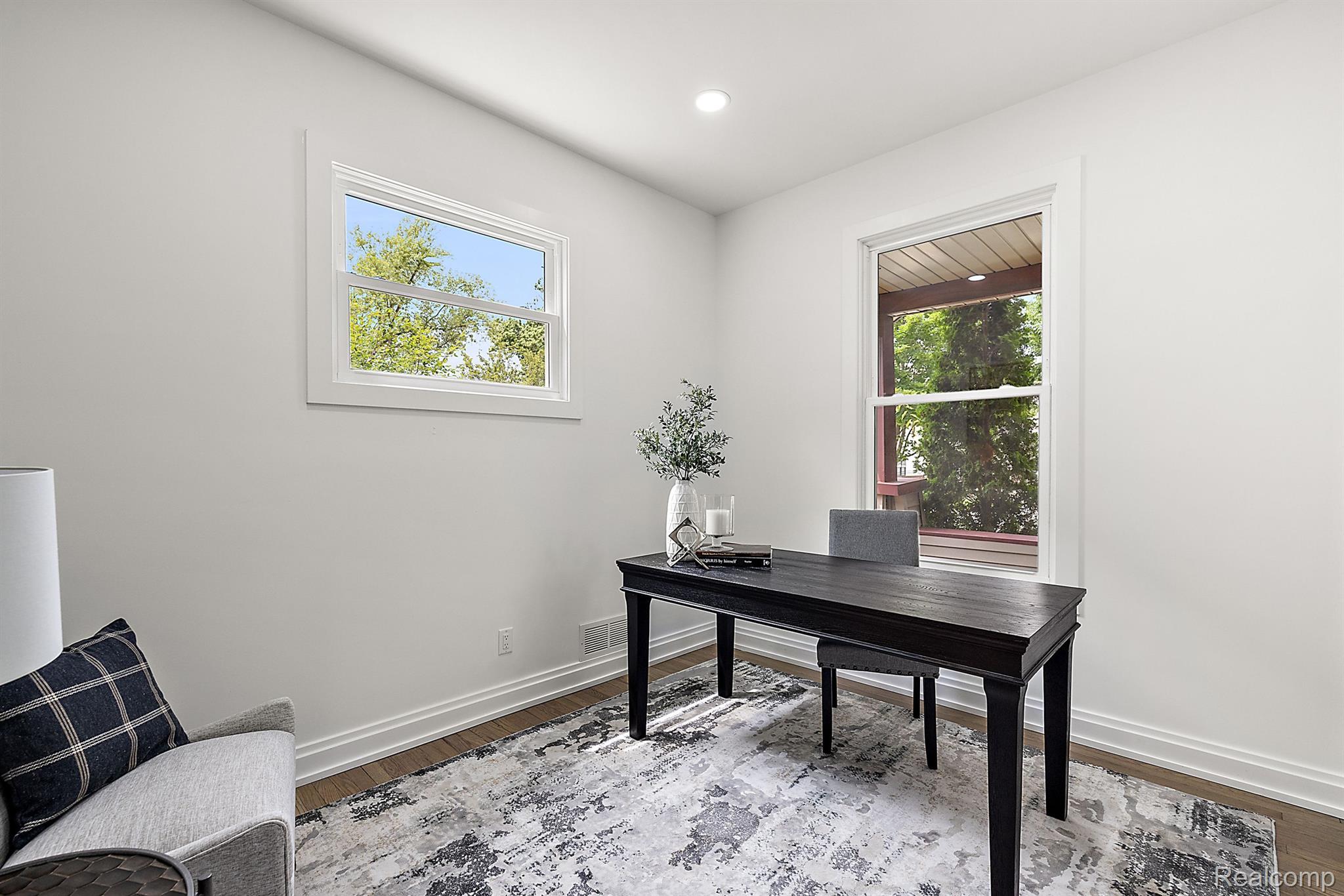 2365 BEVERLY Boulevard