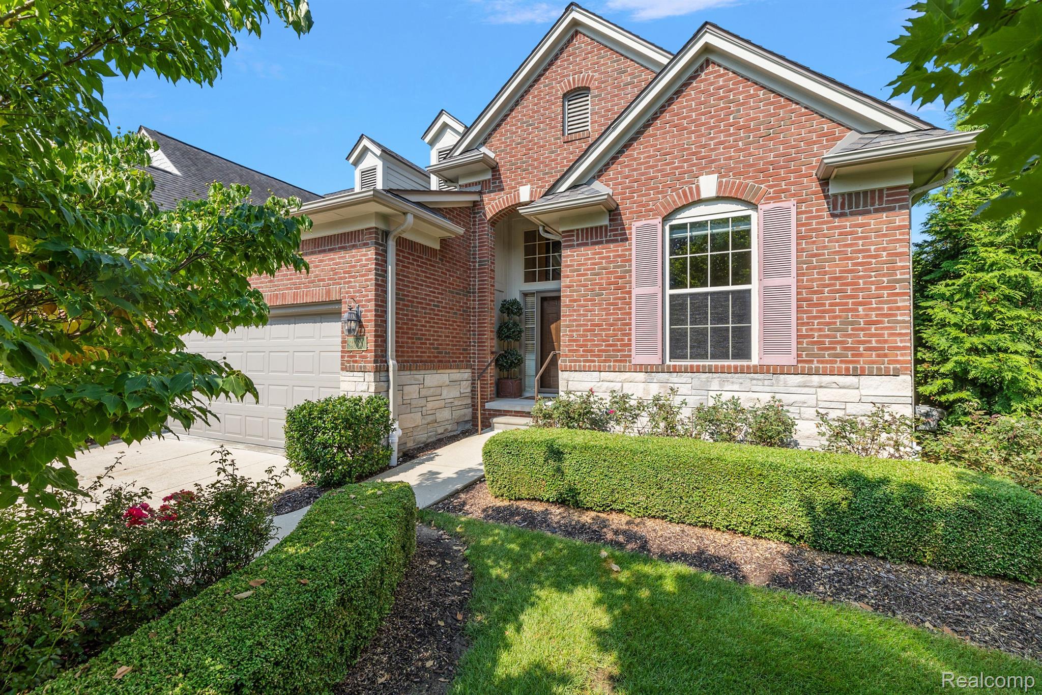 3680 WINDING BROOK Circle