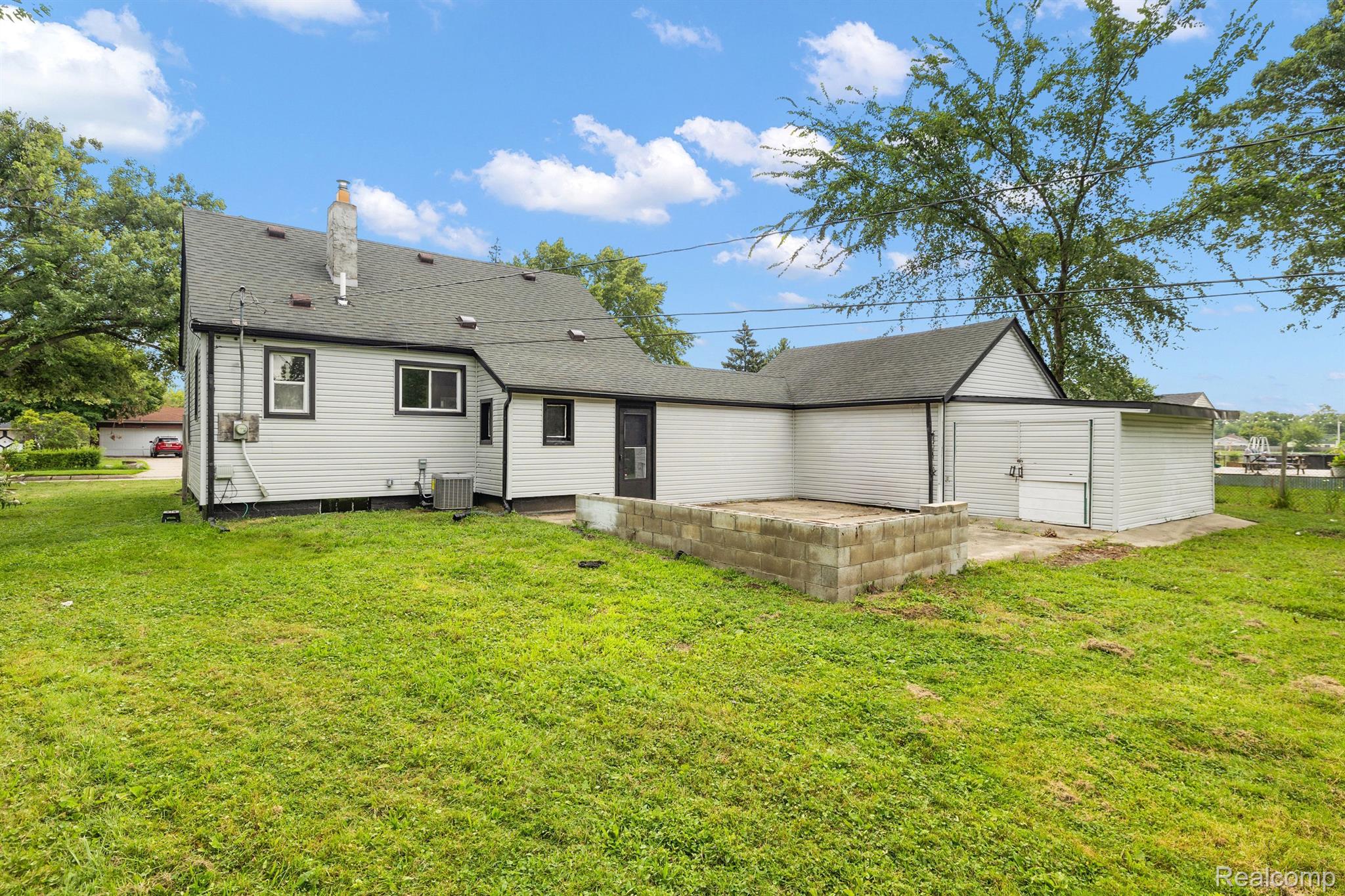 19530 CONNECTICUT Street