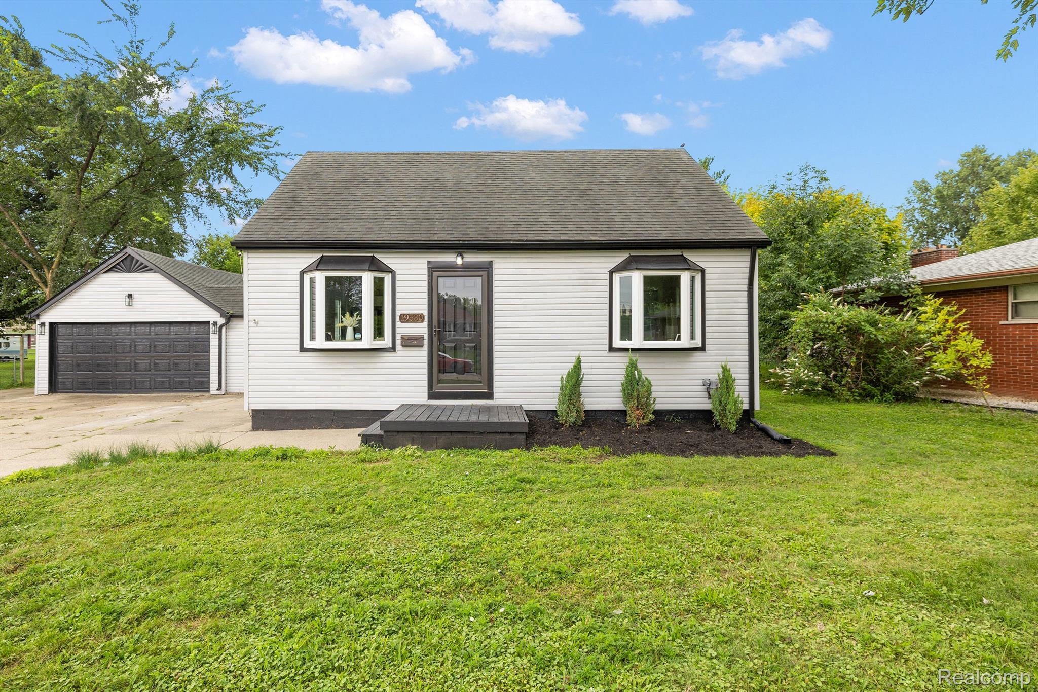 19530 CONNECTICUT Street