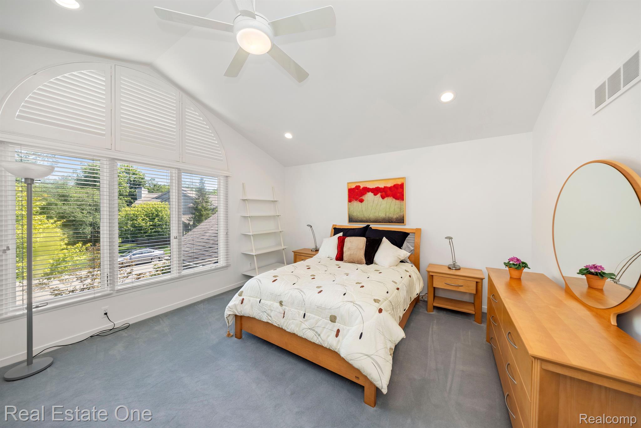 7107 DAVENTRY WOODS Drive