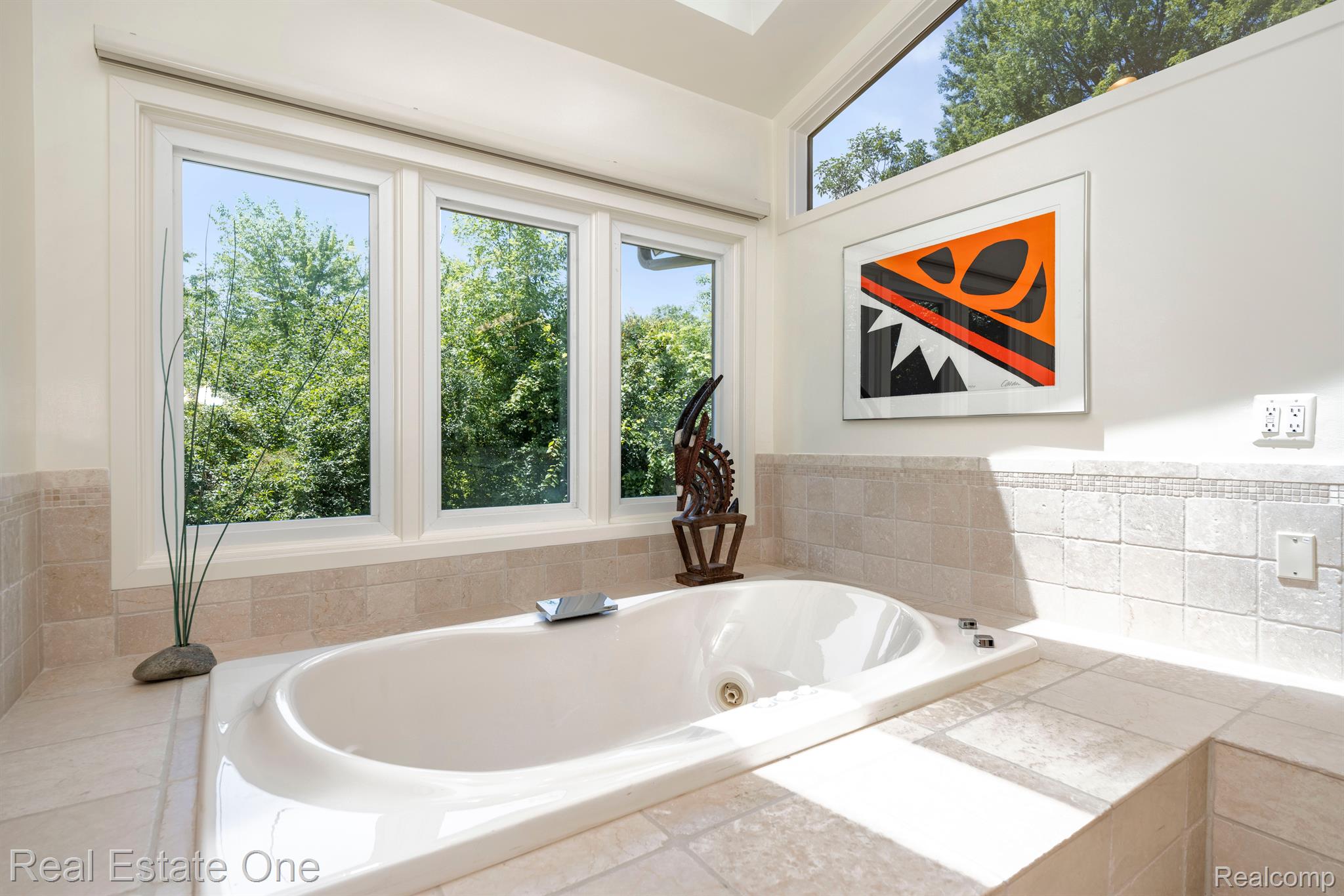 7107 DAVENTRY WOODS Drive