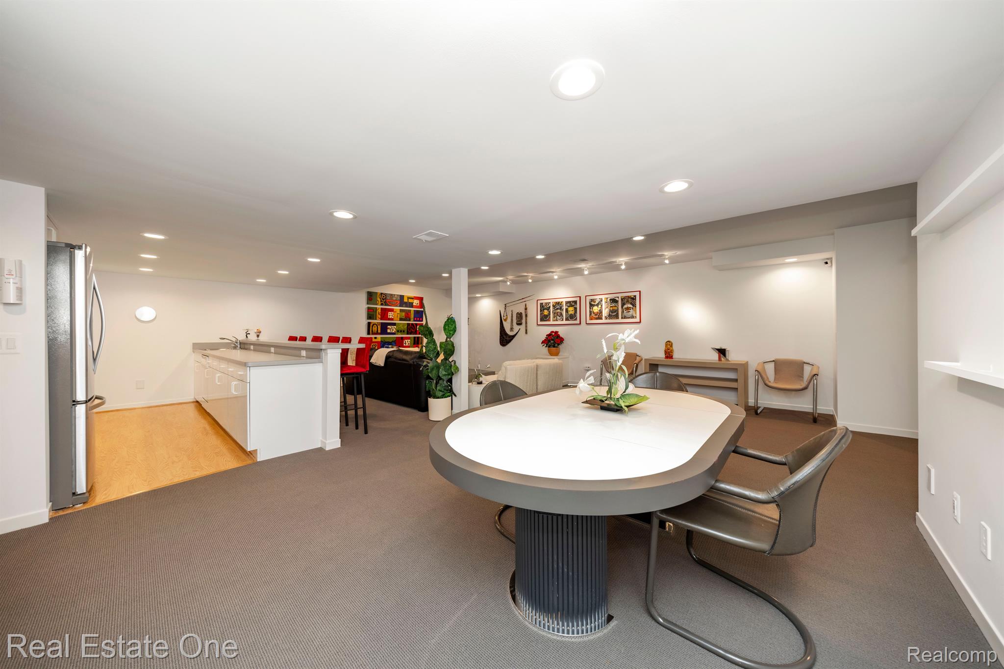 7107 DAVENTRY WOODS Drive