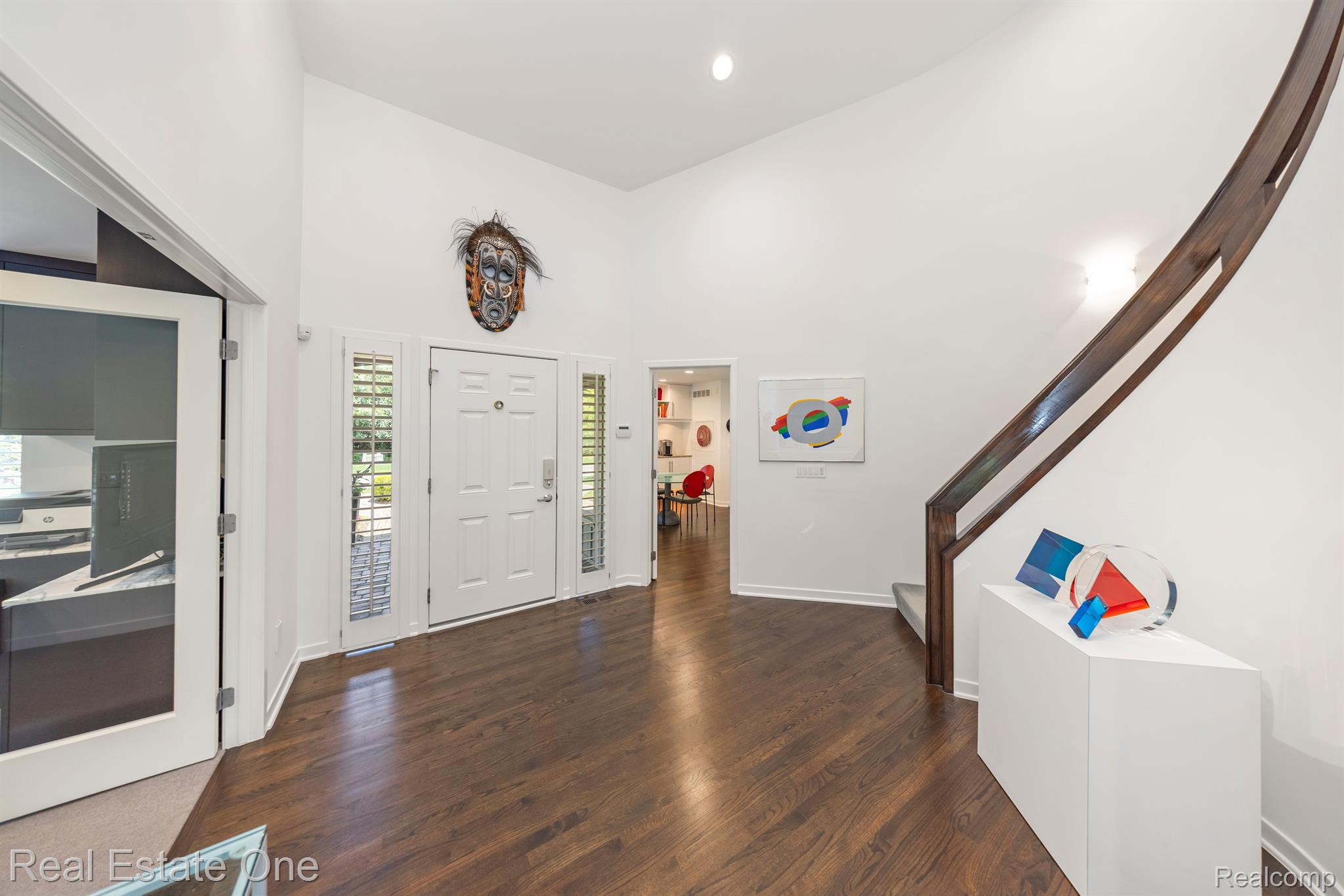 7107 DAVENTRY WOODS Drive