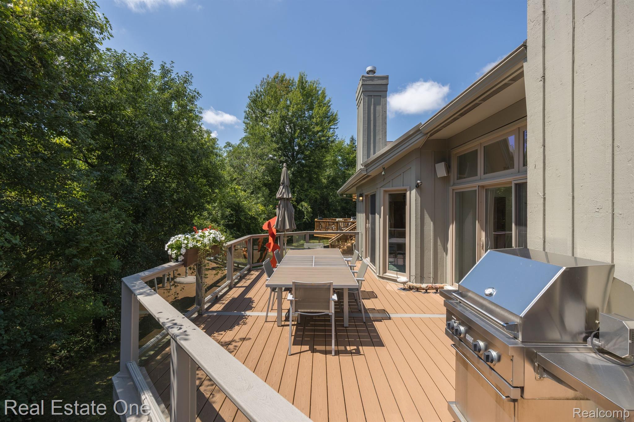 7107 DAVENTRY WOODS Drive