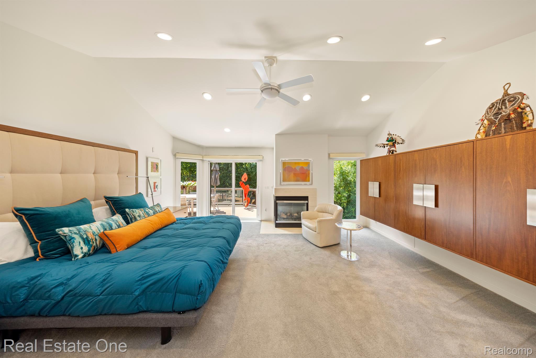 7107 DAVENTRY WOODS Drive