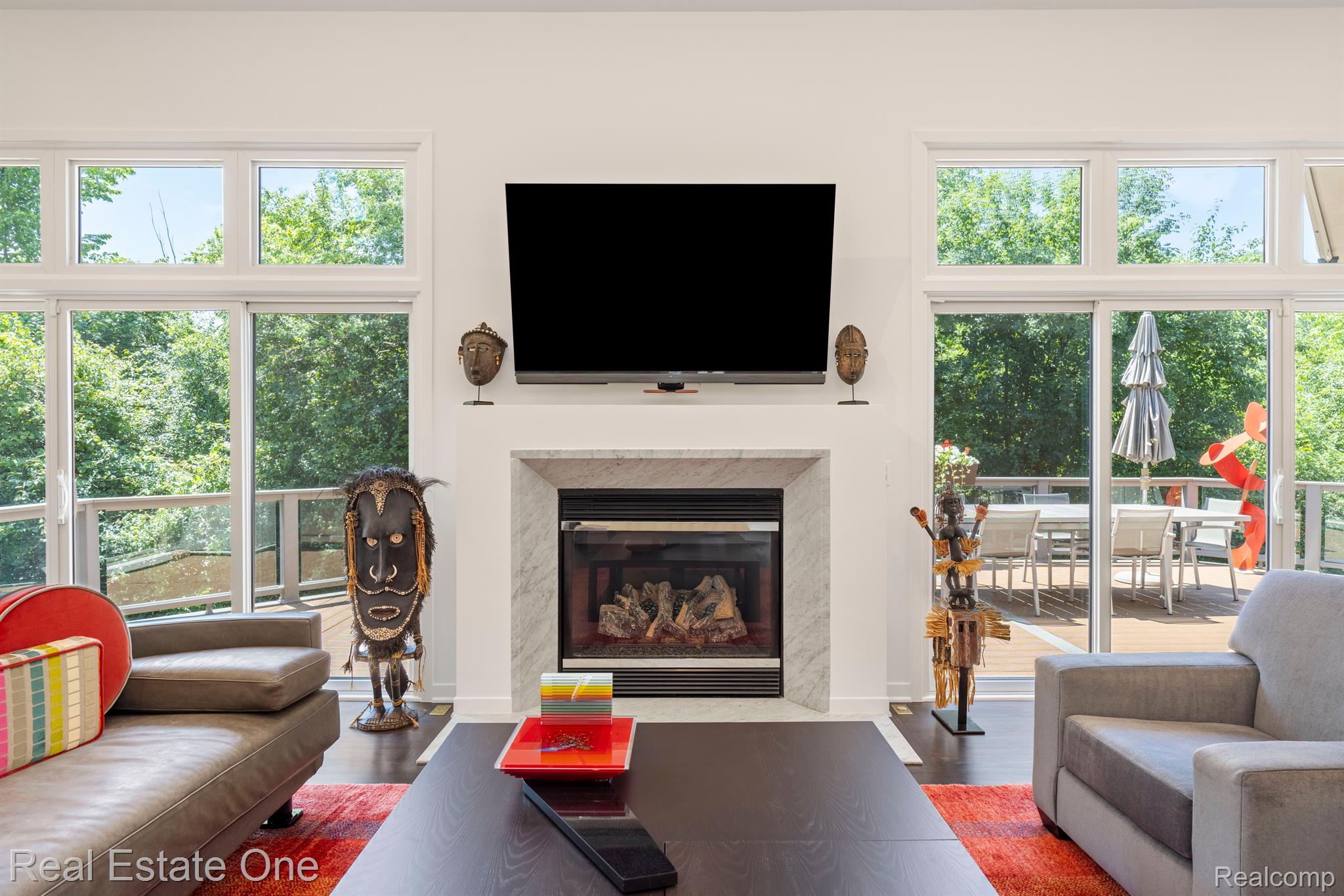 7107 DAVENTRY WOODS Drive