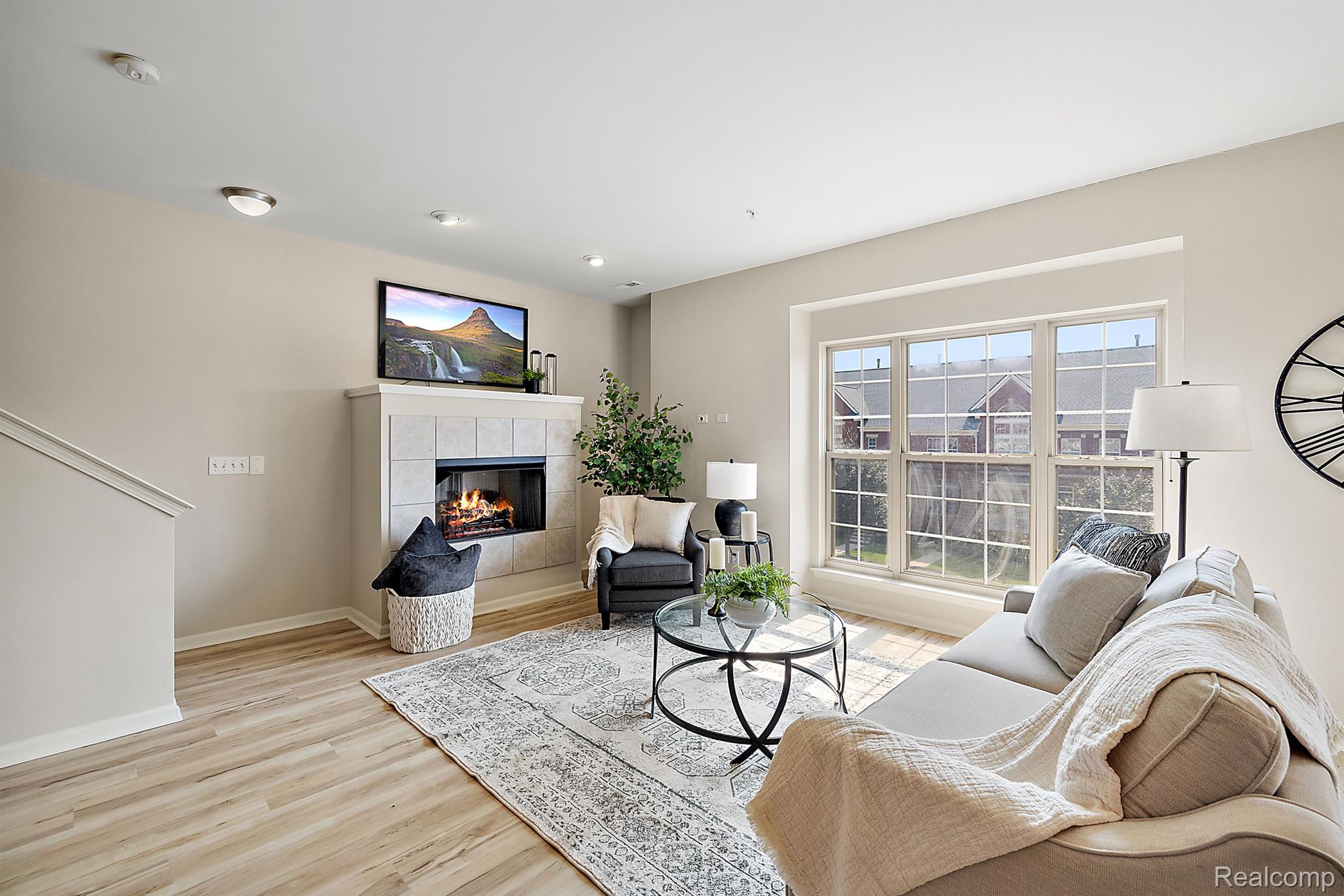 3259 Camden Drive
