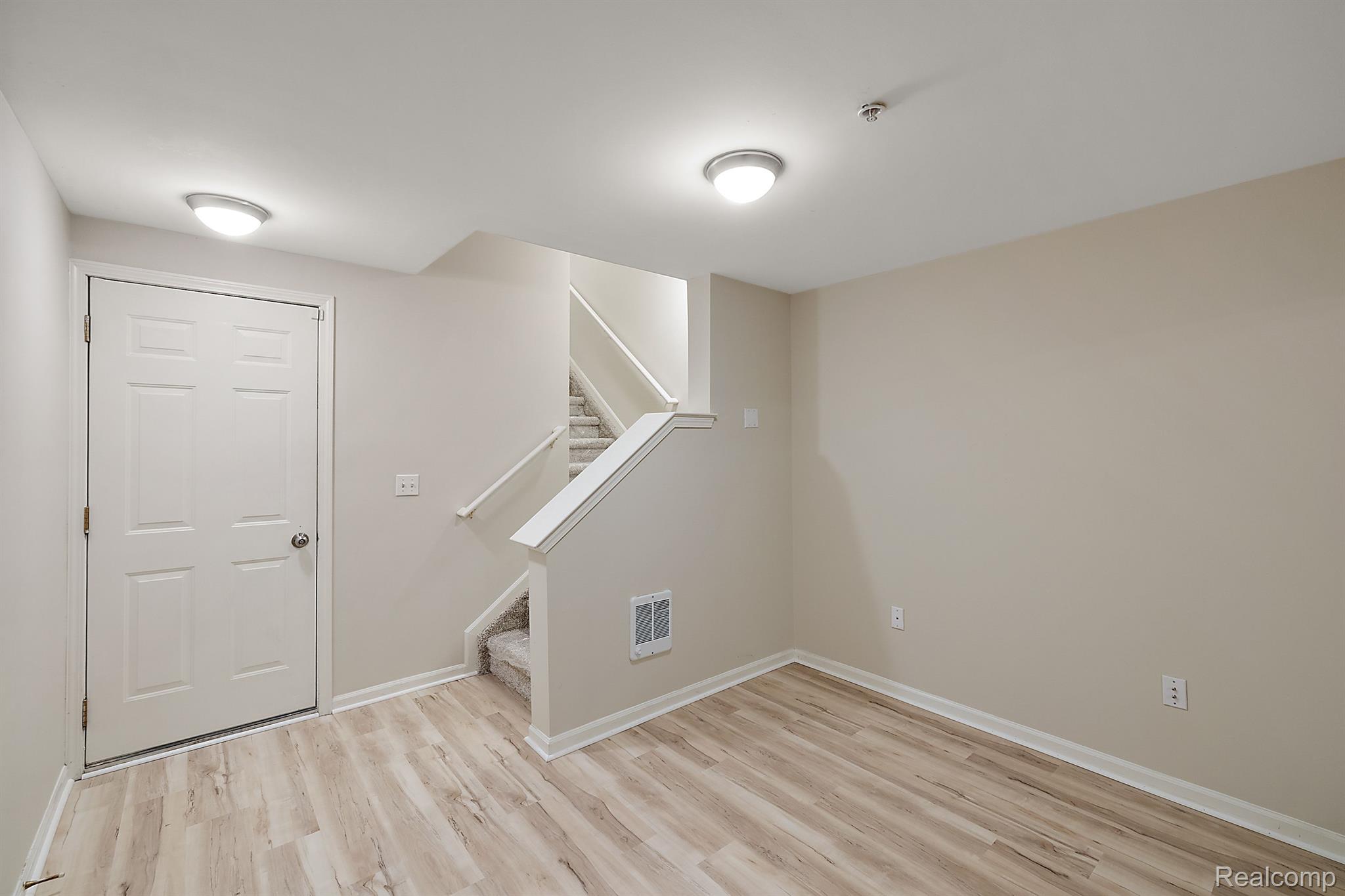 3259 Camden Drive
