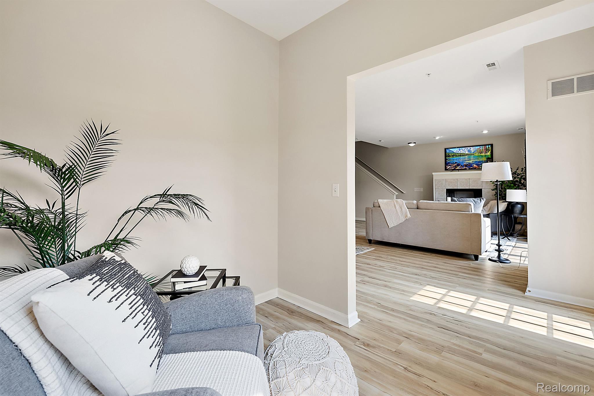 3259 Camden Drive