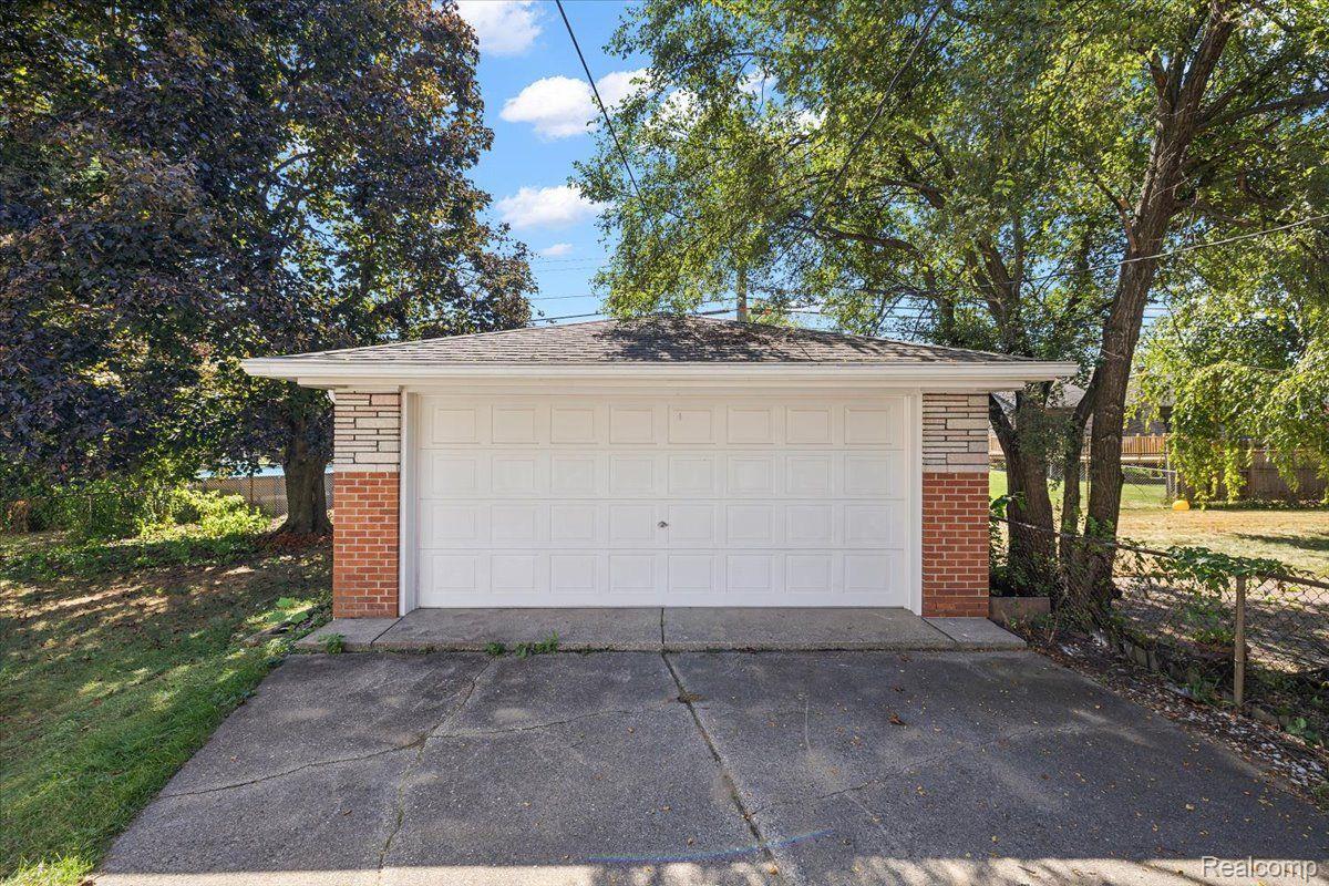 4906 GERALD Street