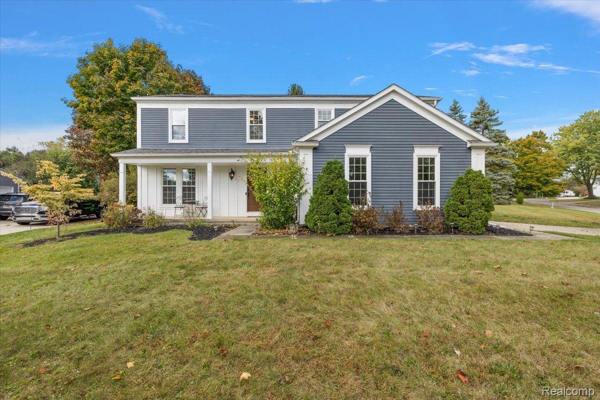 5900 KINGSFIELD Drive