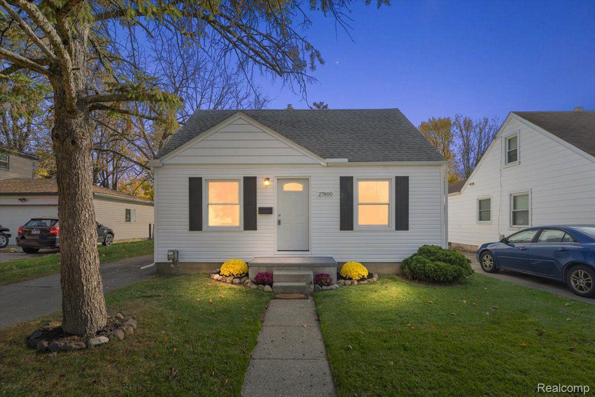 27800 BOHN Street