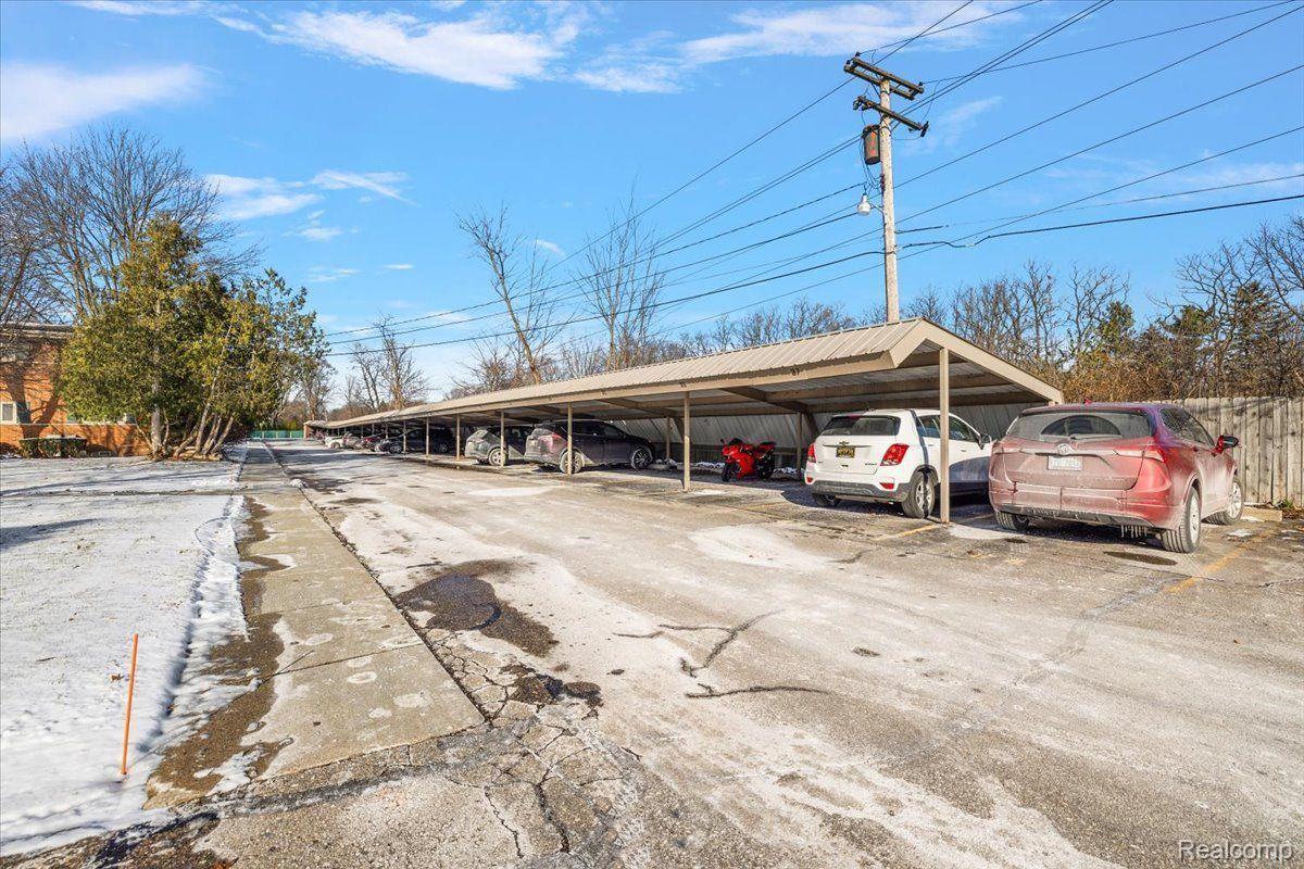 1225 Derby Road 4