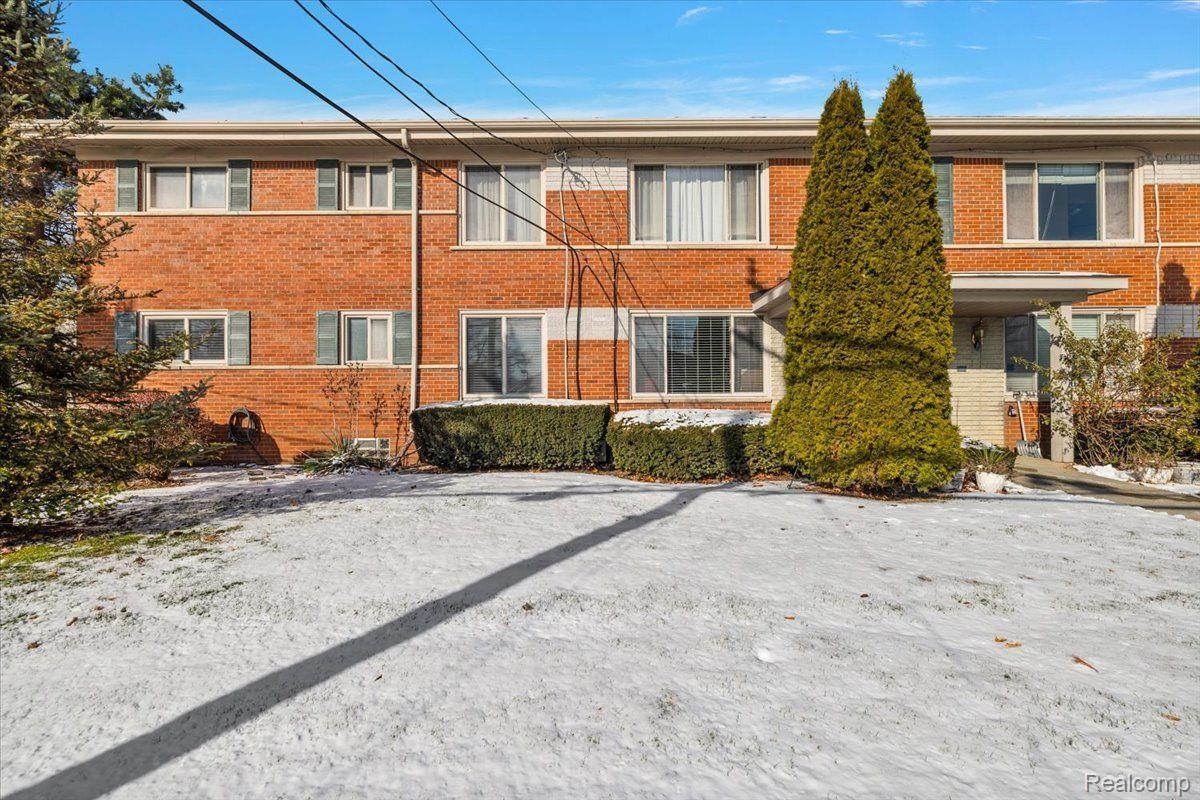 1225 Derby Road 4