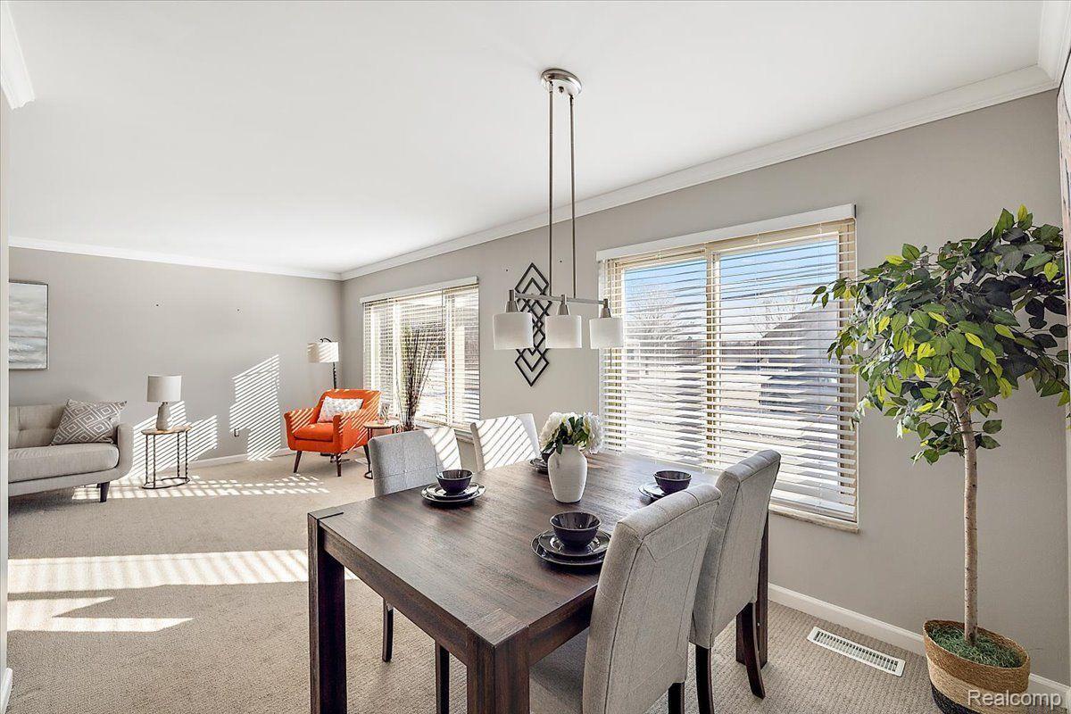 1225 Derby Road 4