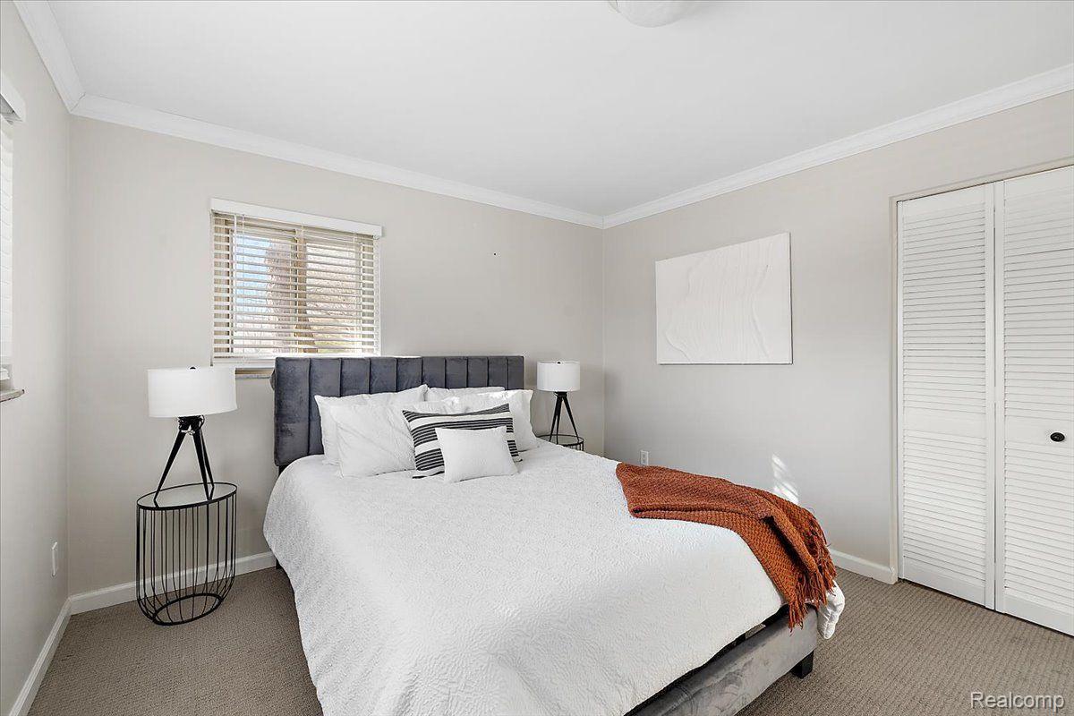 1225 Derby Road 4