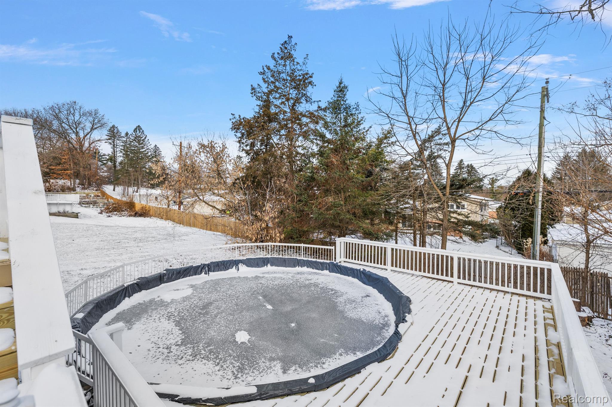 708 Oak View Ln