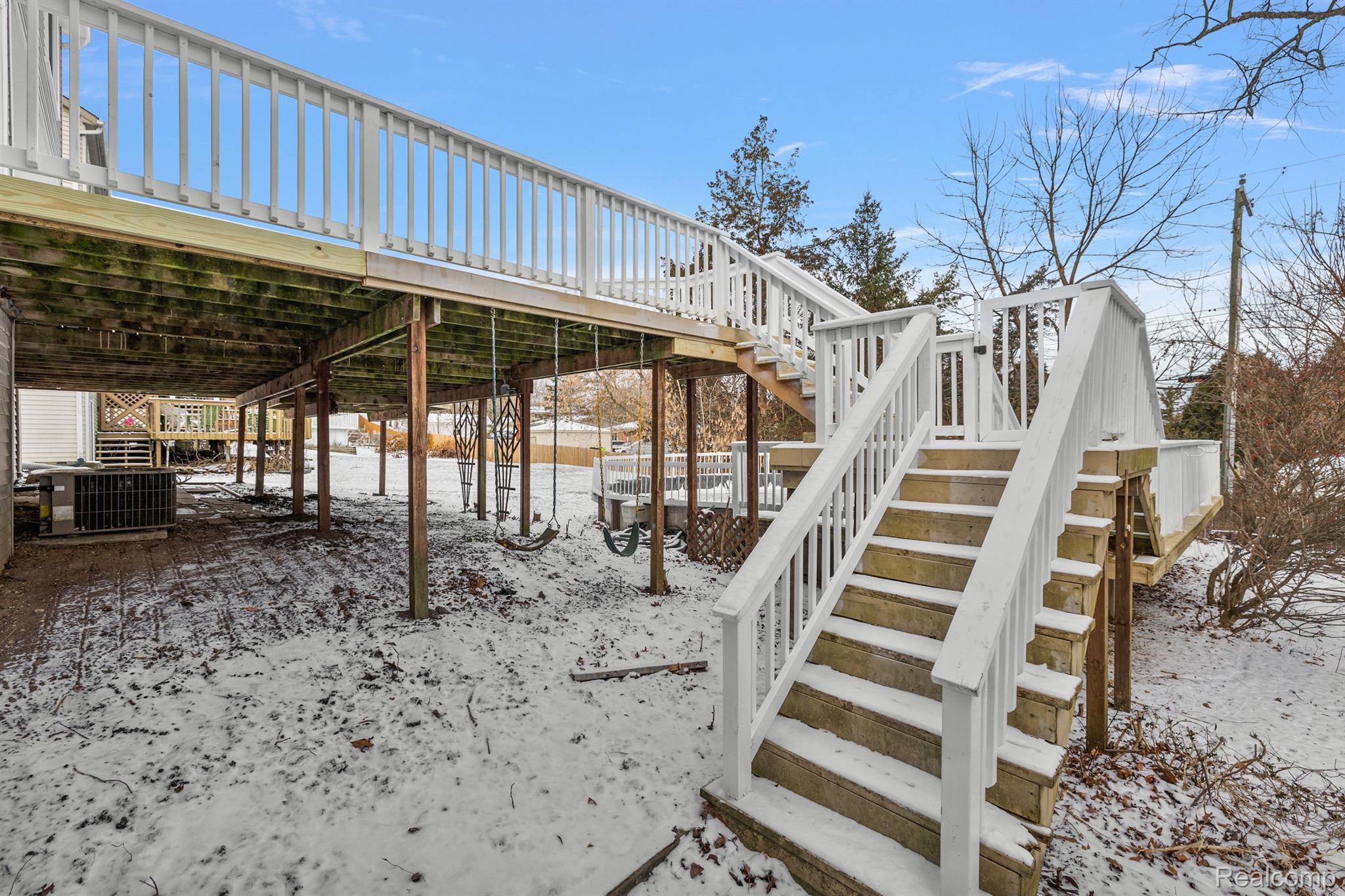 708 Oak View Ln