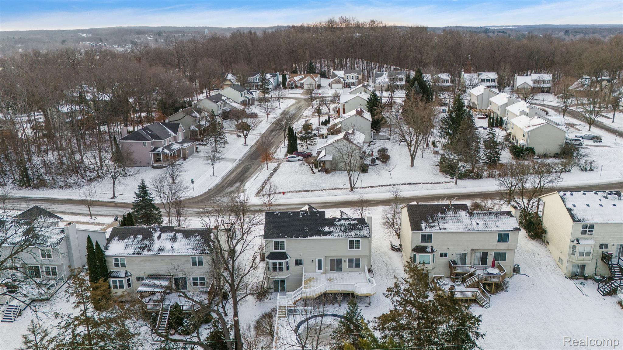 708 Oak View Ln