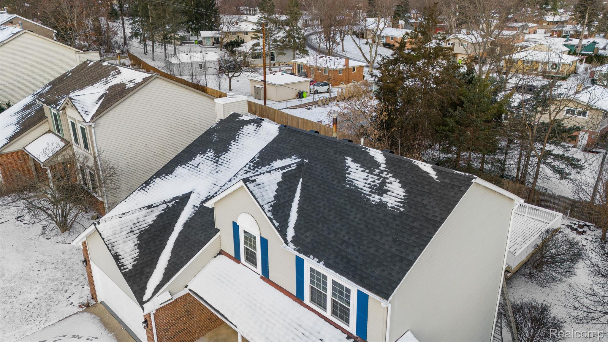 708 Oak View Ln