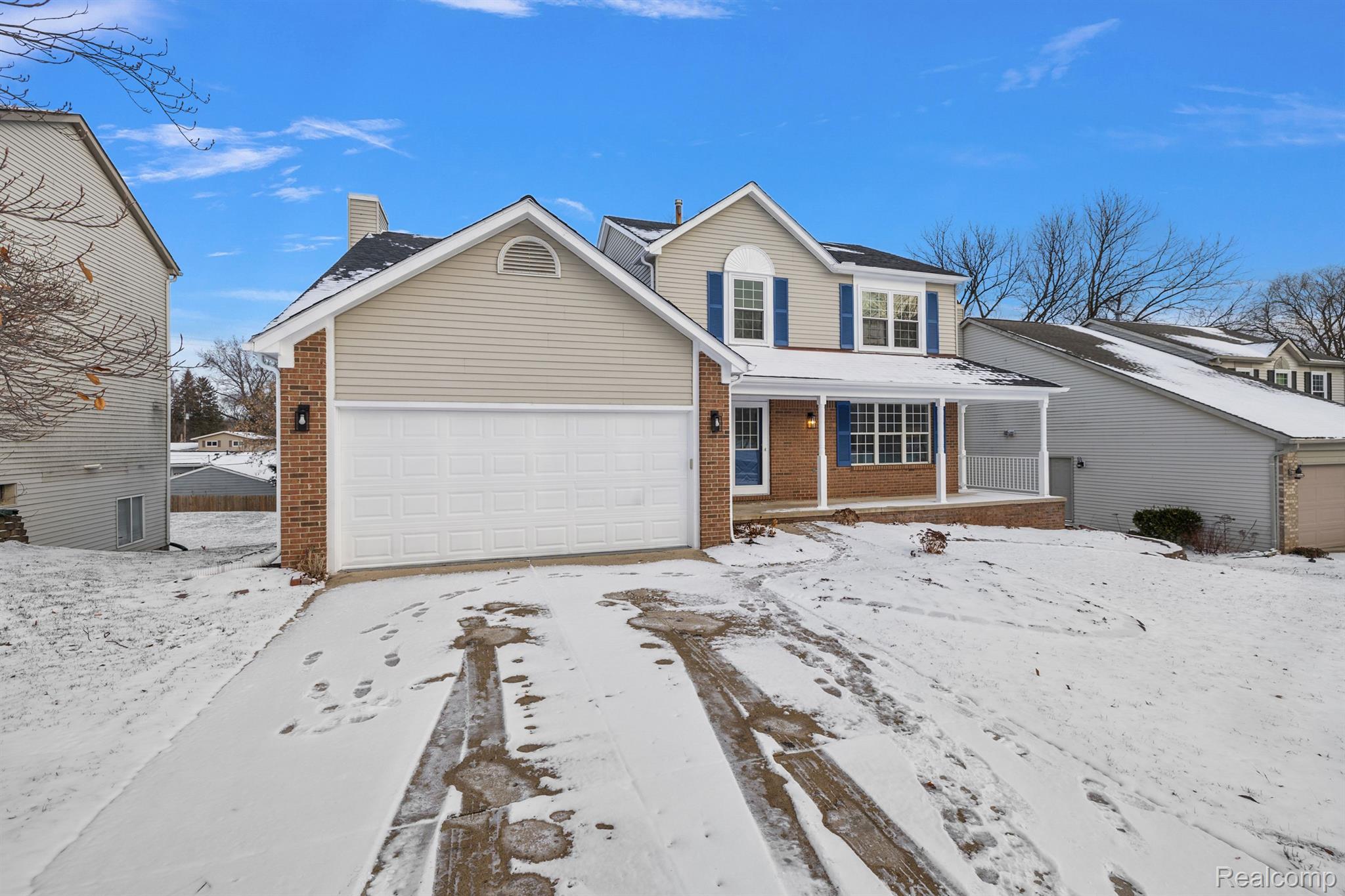 708 Oak View Ln