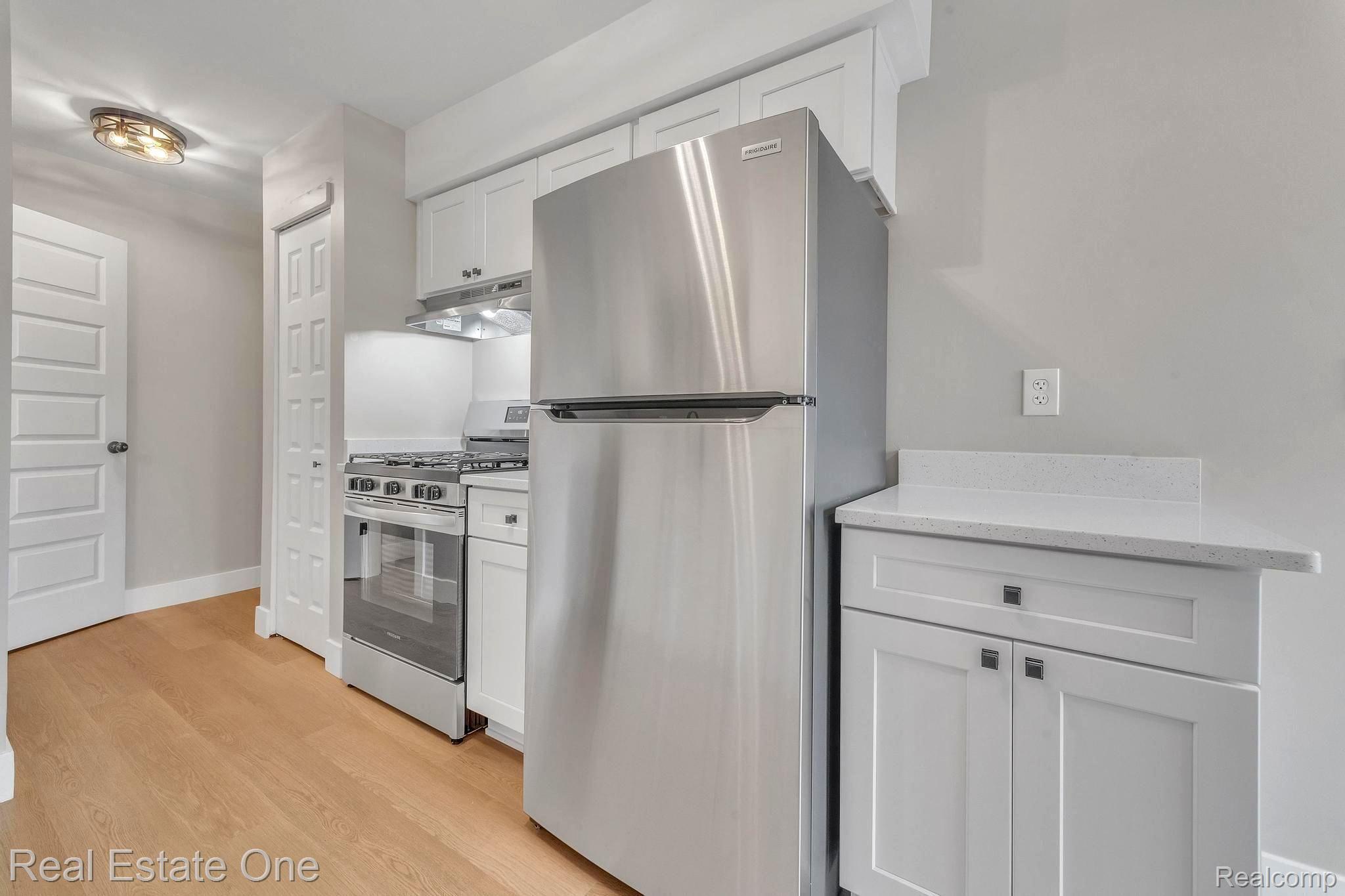 39427 HEATHERHEATH Drive