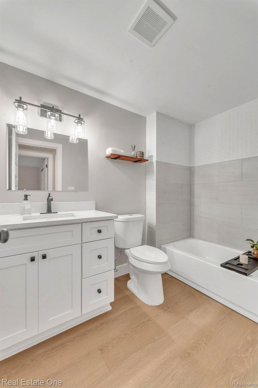 39427 HEATHERHEATH Drive