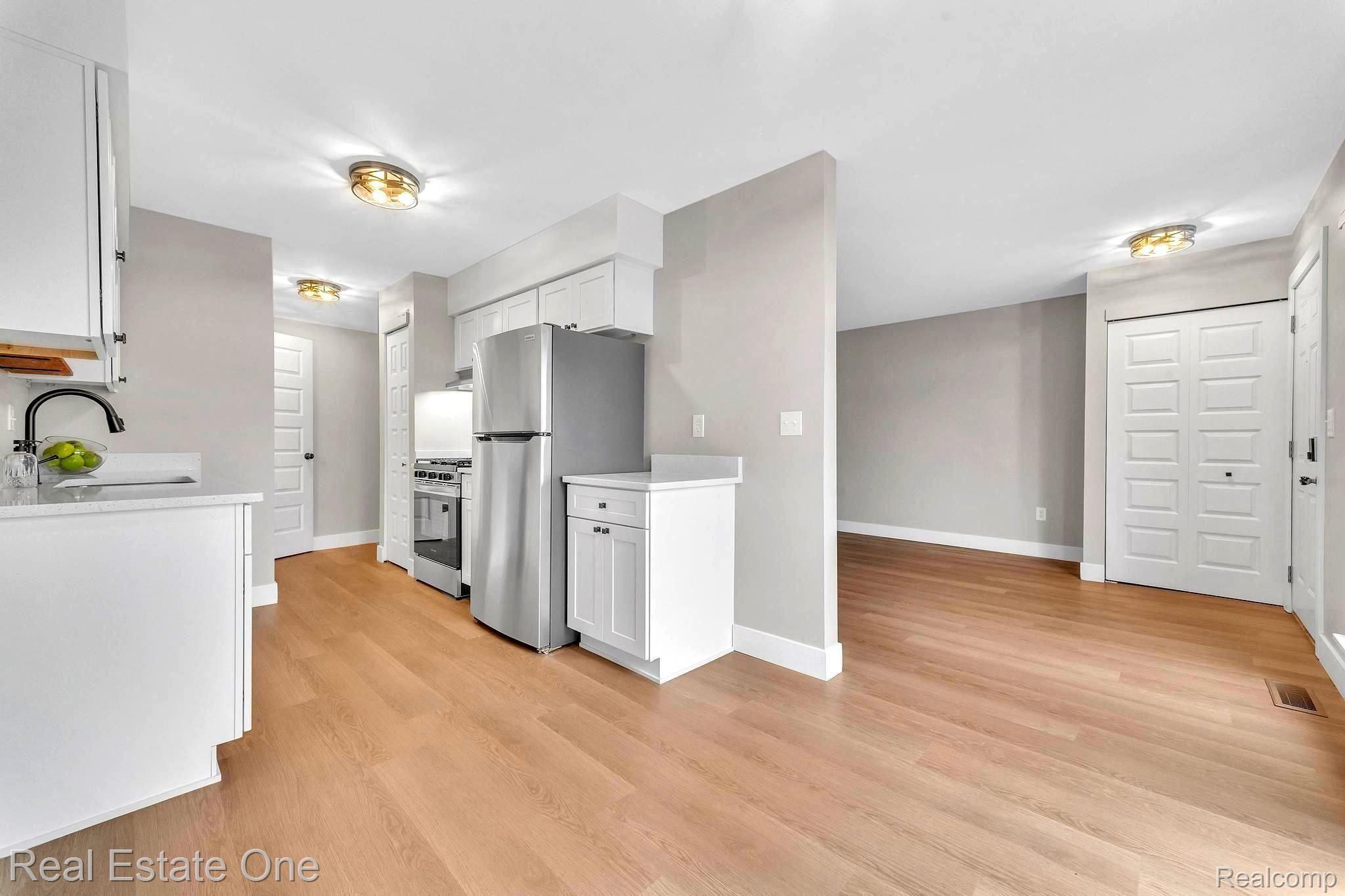 39427 HEATHERHEATH Drive