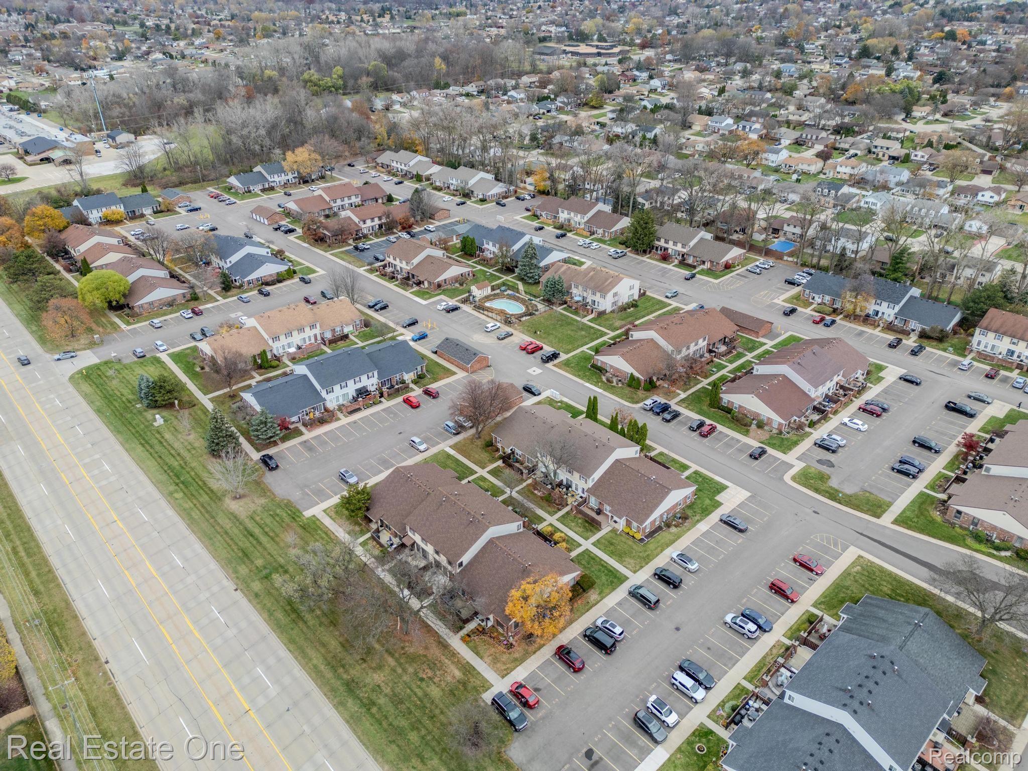 39427 HEATHERHEATH Drive