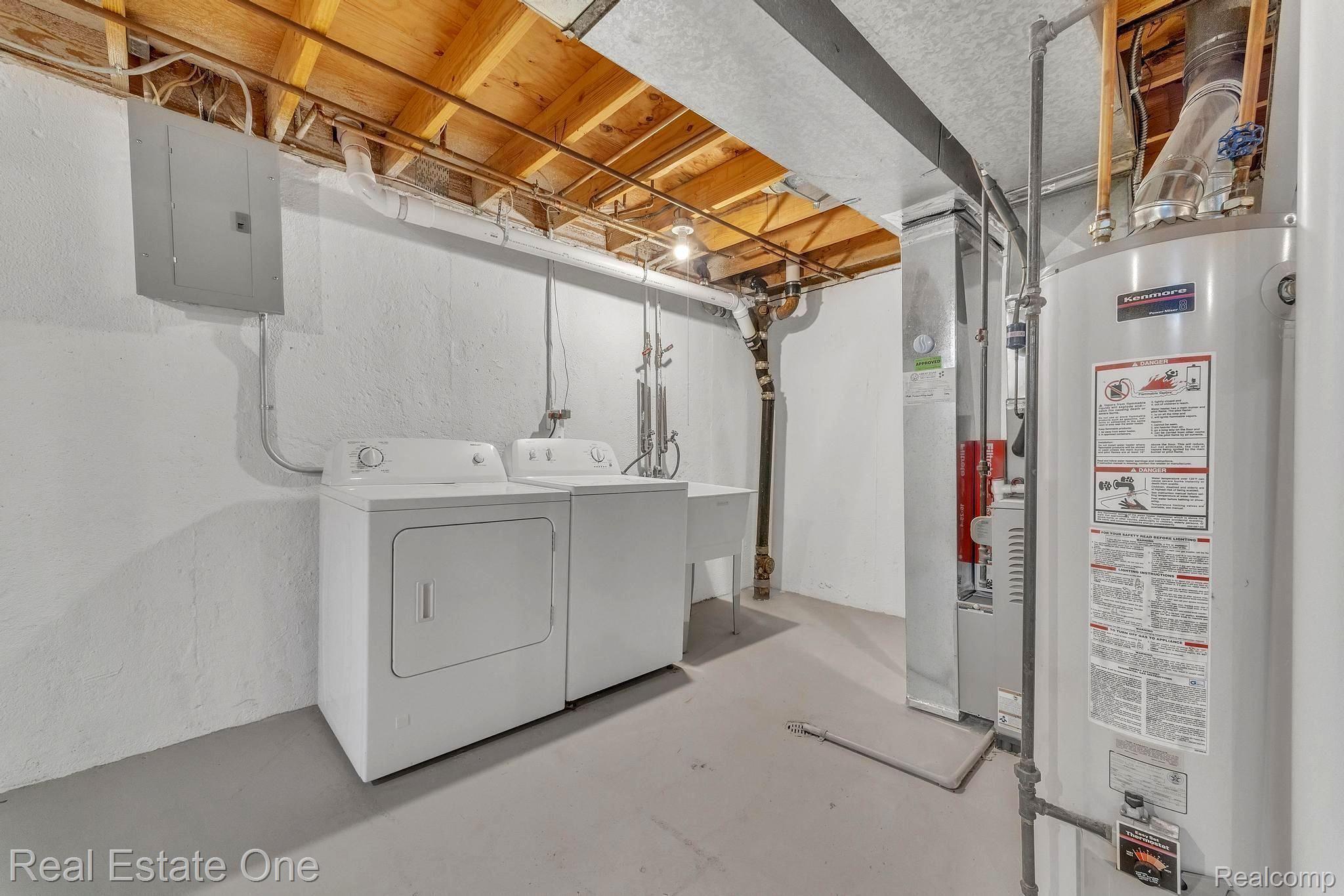 39427 HEATHERHEATH Drive