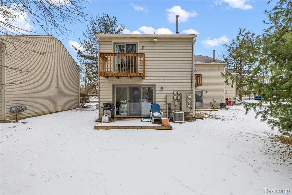 1614 Rivers Edge