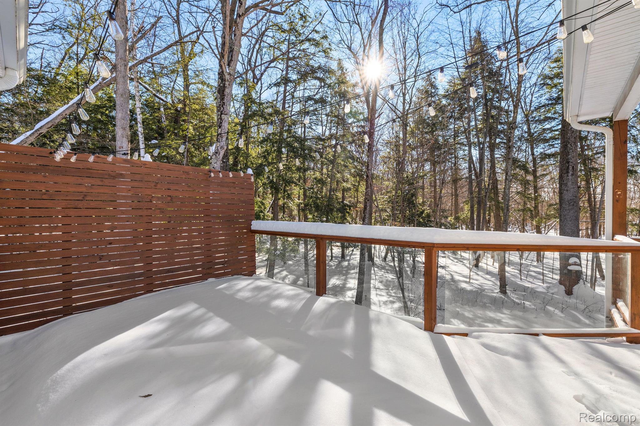 2252 King Road