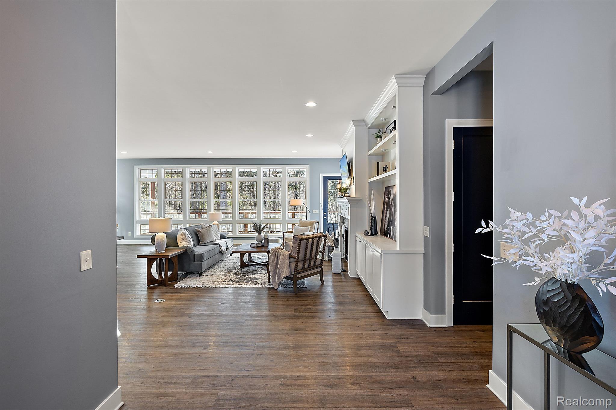 2252 King Road