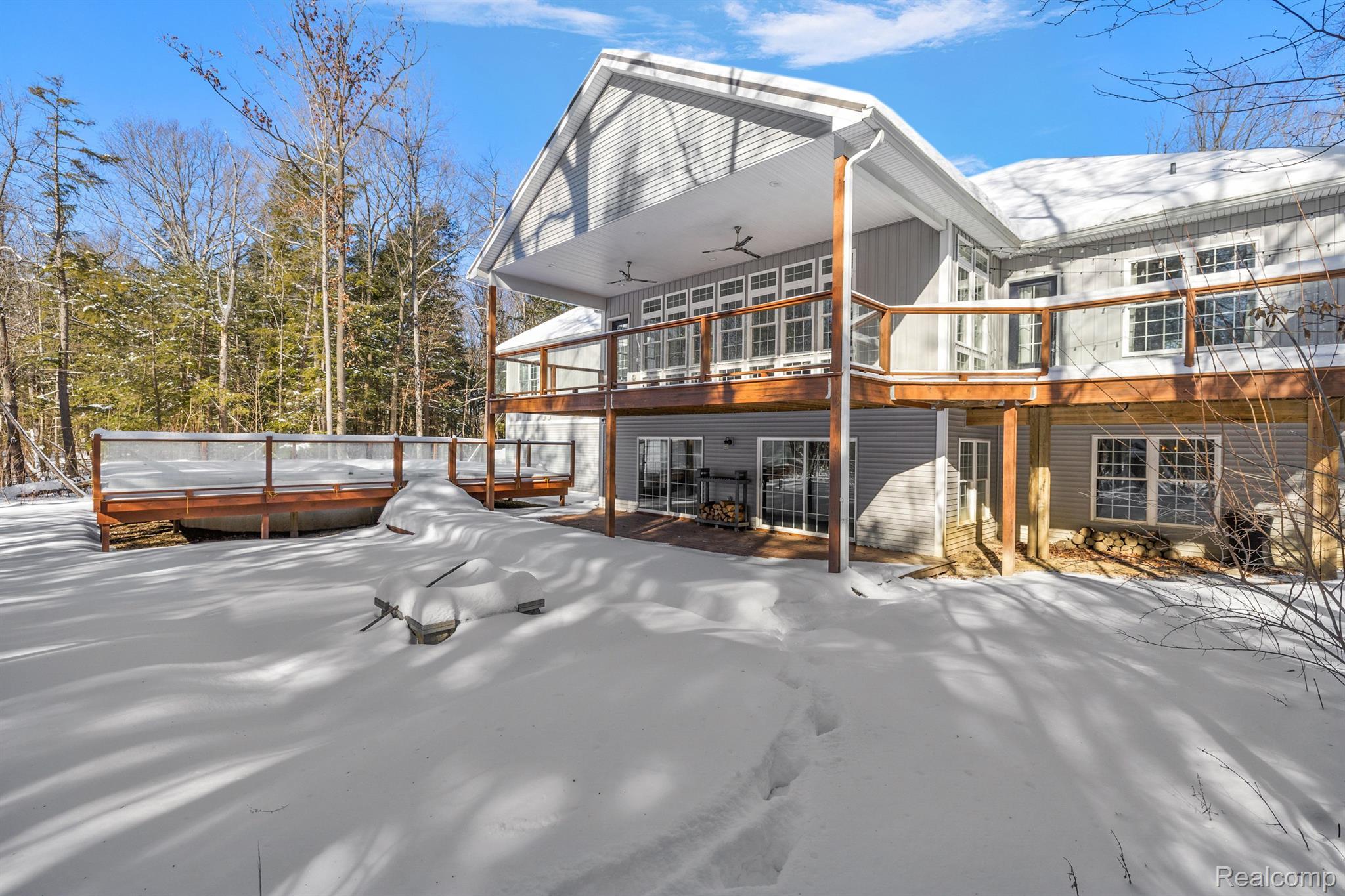 2252 King Road