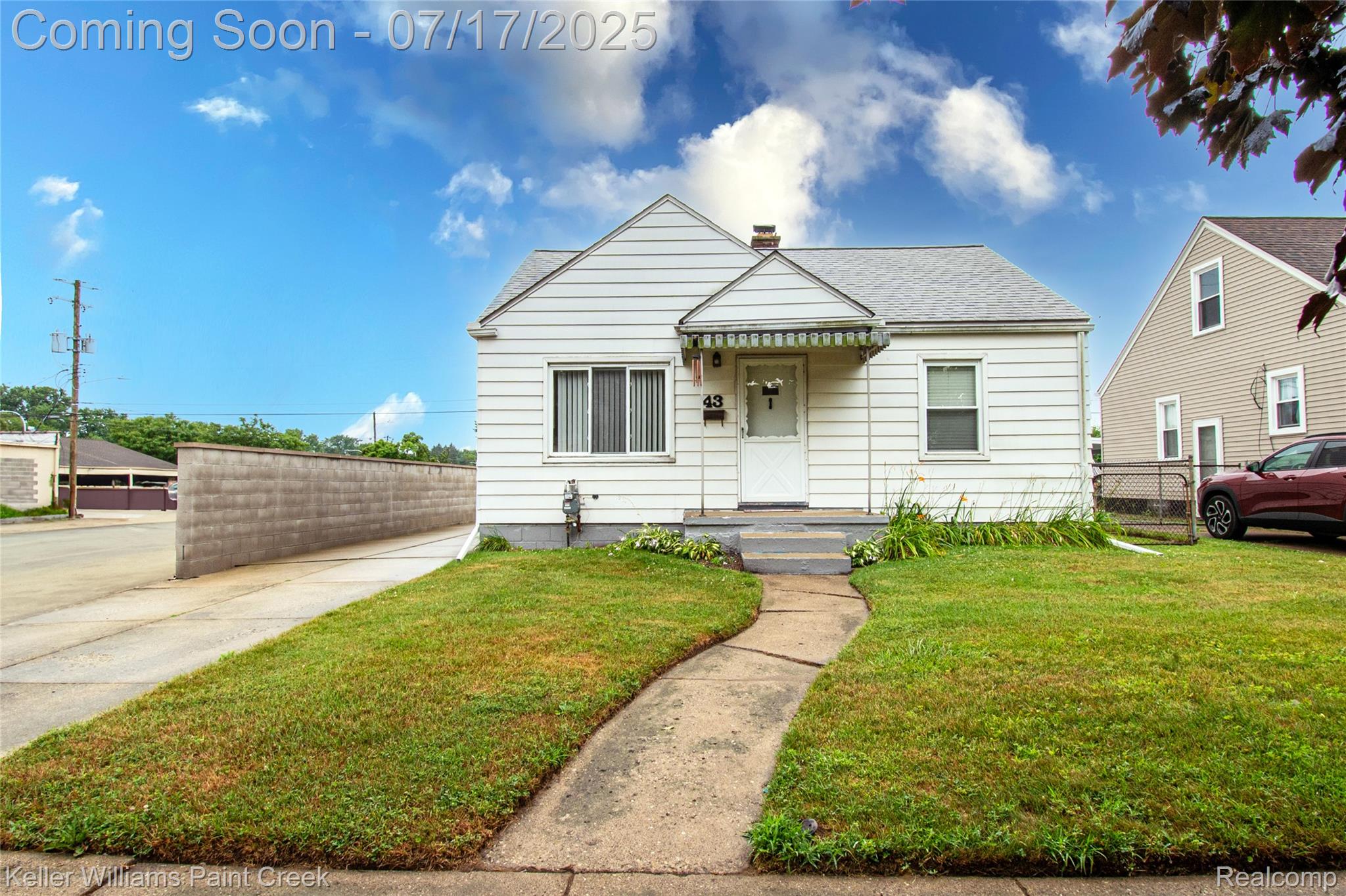 43 Charlevoix Street