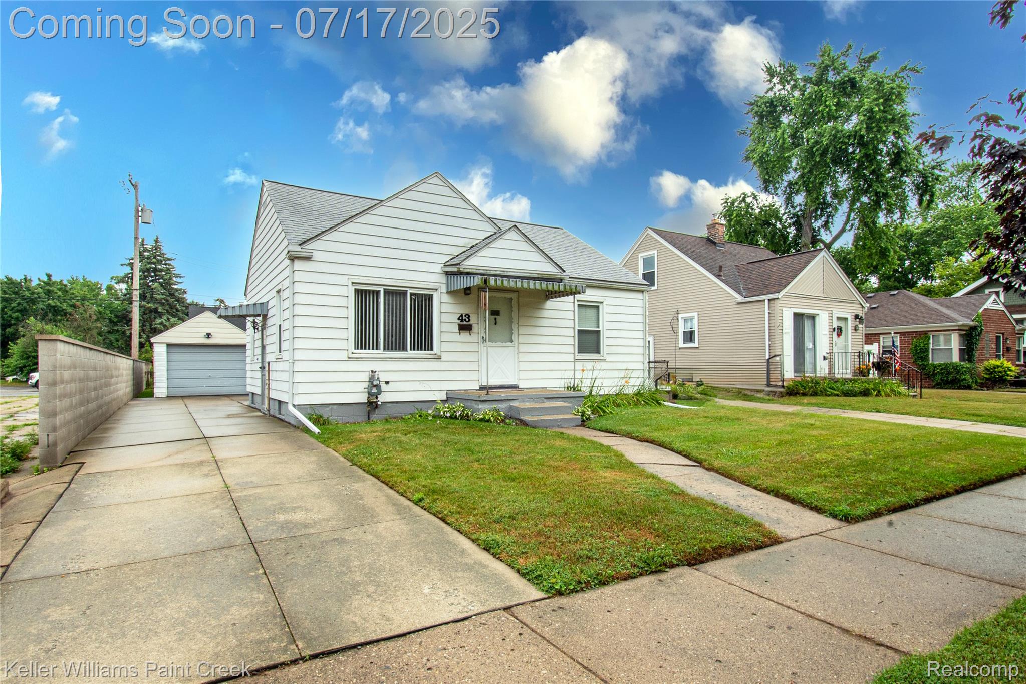 43 Charlevoix Street