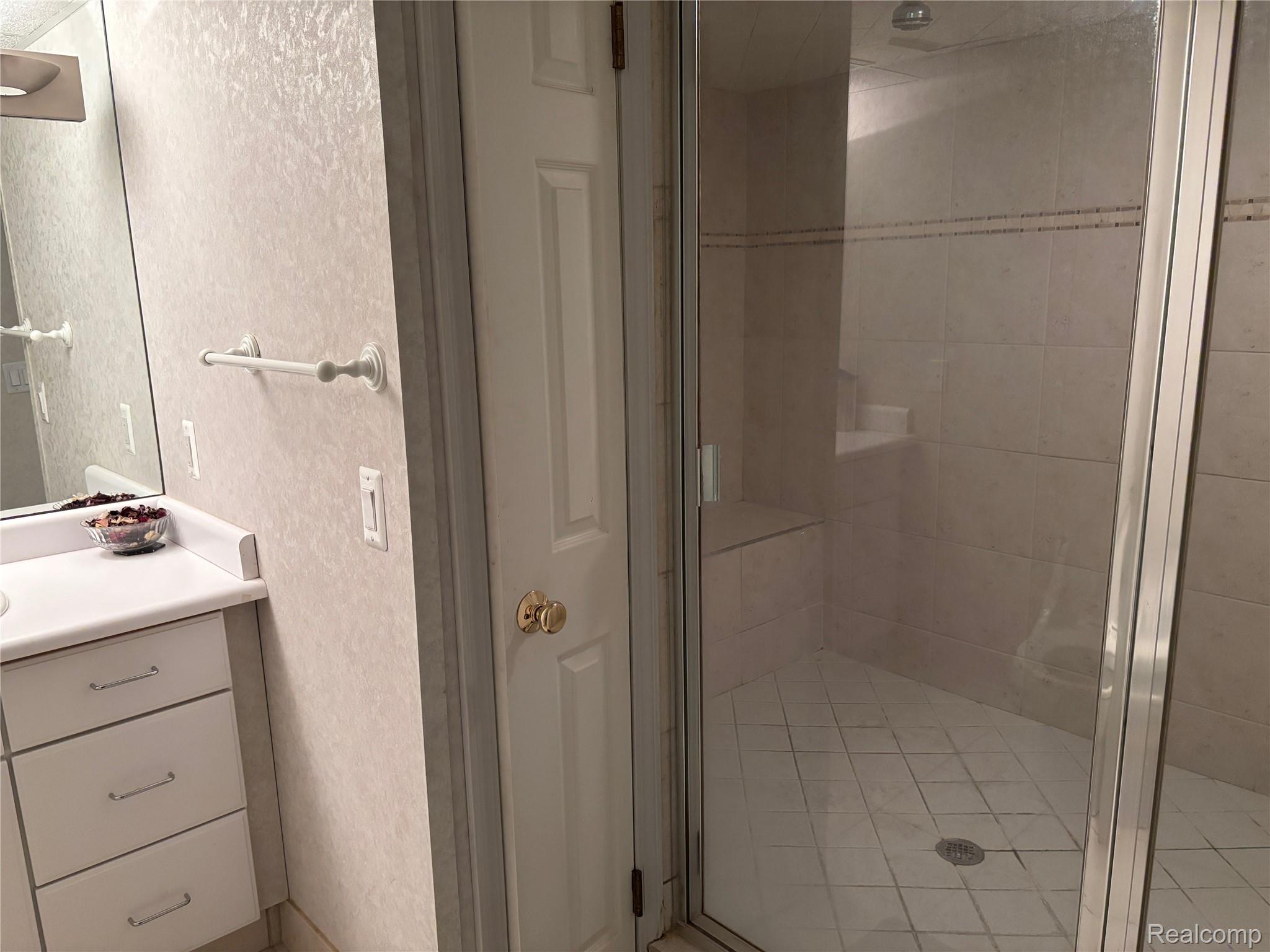 1720 Squirrel Valley Drive